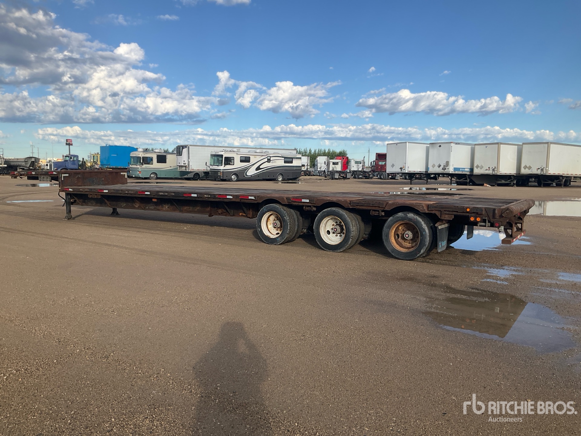 2010 Manac 53 ft Tri/A 53 ft Extendable