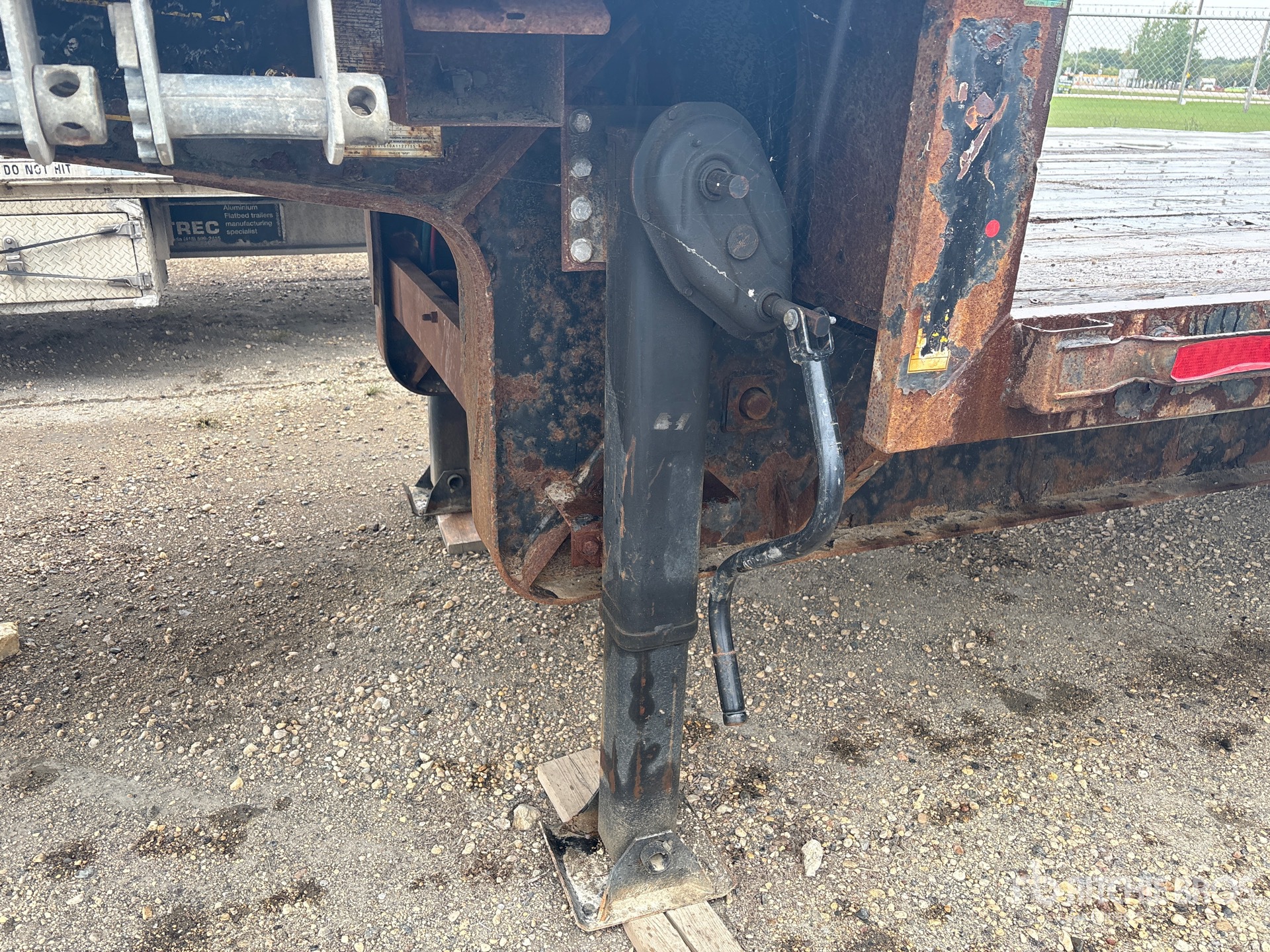 2010 Manac 53 ft Tri/A 53 ft Extendable