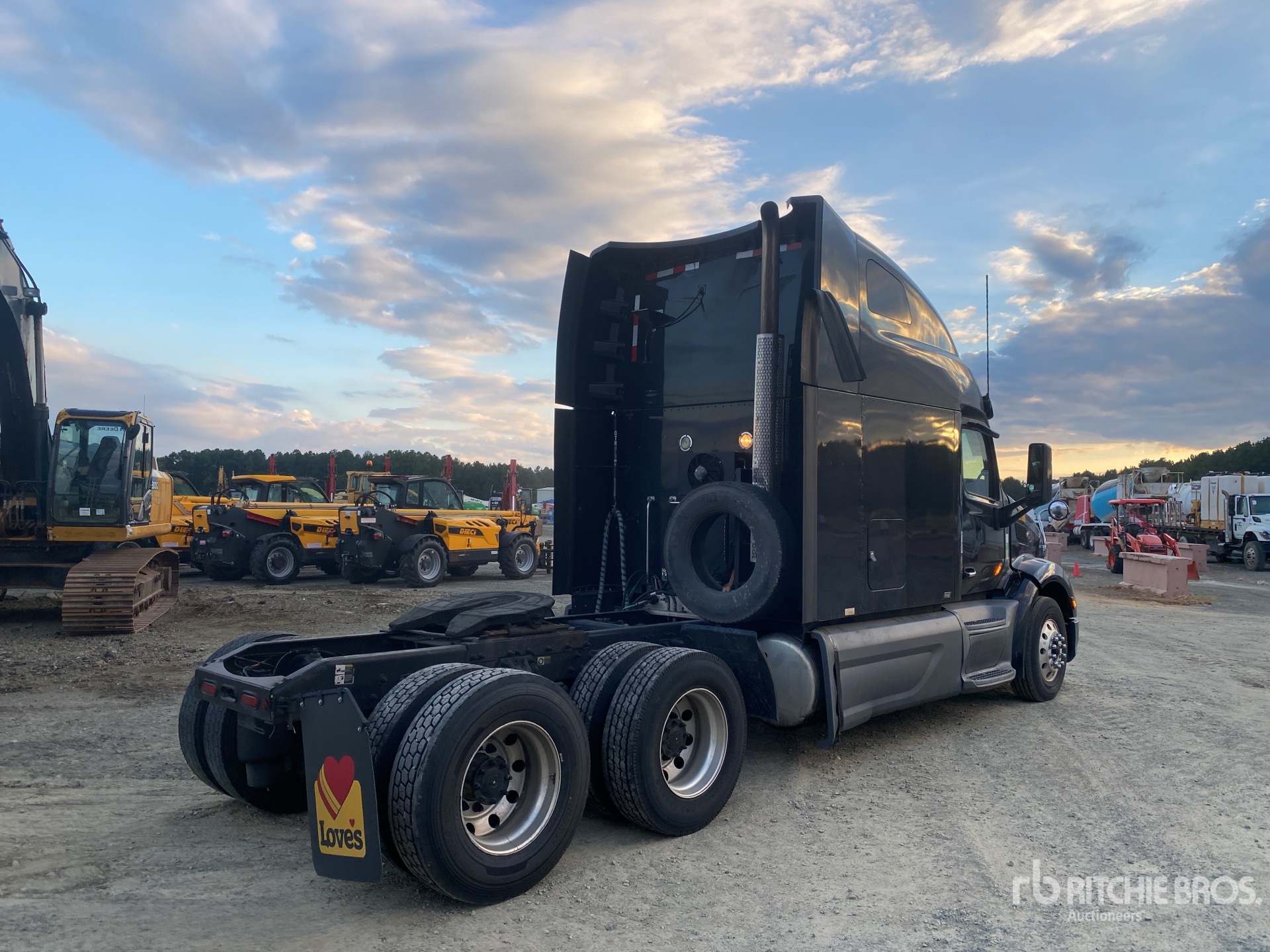 2020 Peterbilt 579