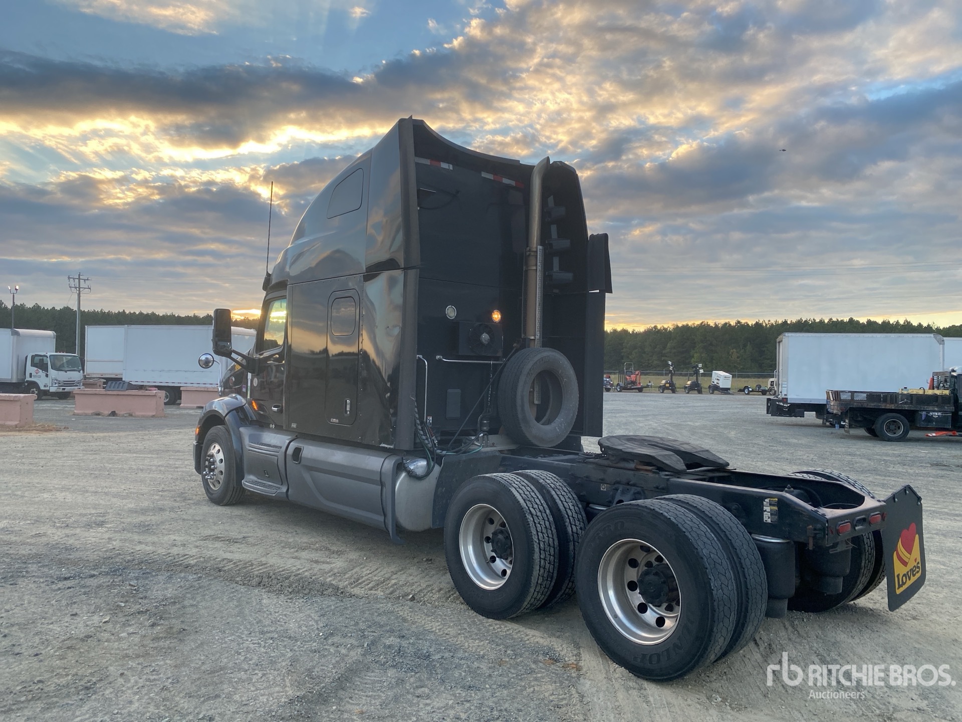 2020 Peterbilt 579