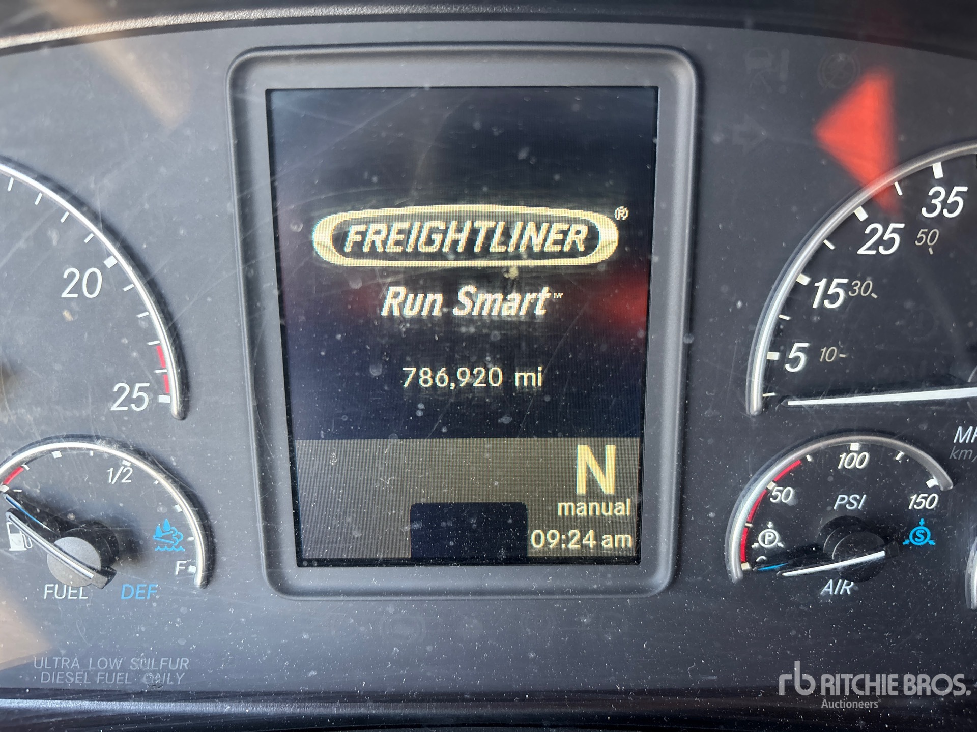 2020 Freightliner CASCADIA