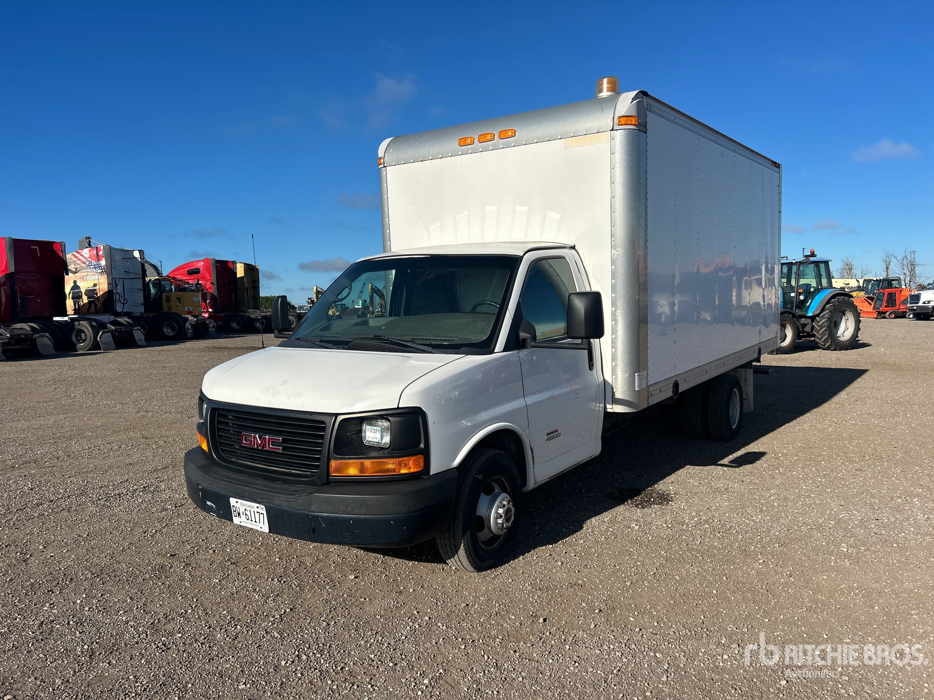 2014 GMC SAVANA 4500