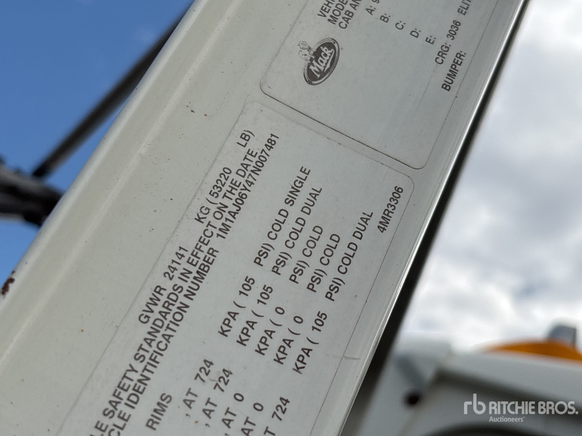 2007 Mack CHN613