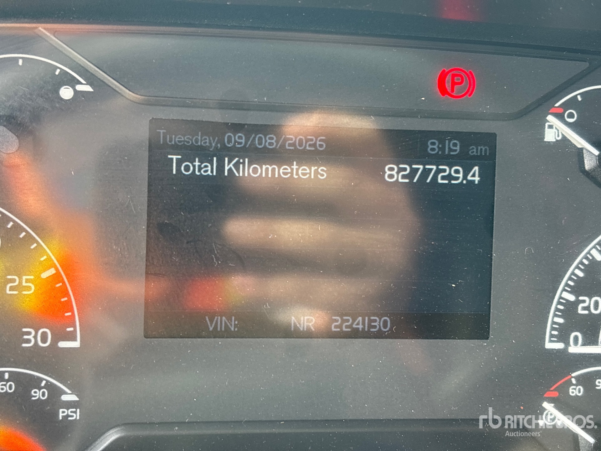 2020 Volvo VNL