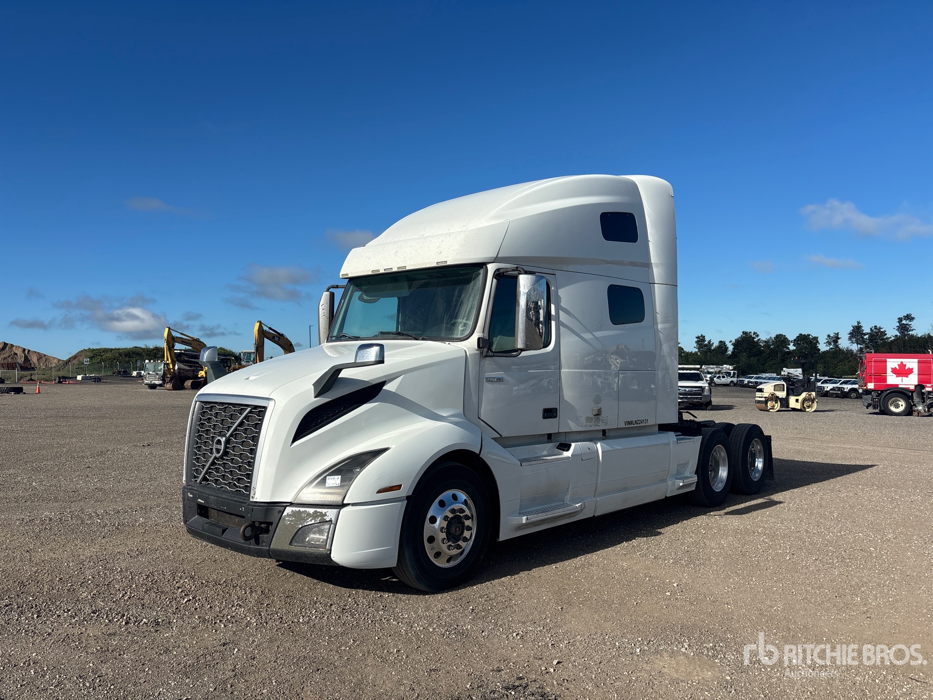 Photo of 2020 Volvo VNL
