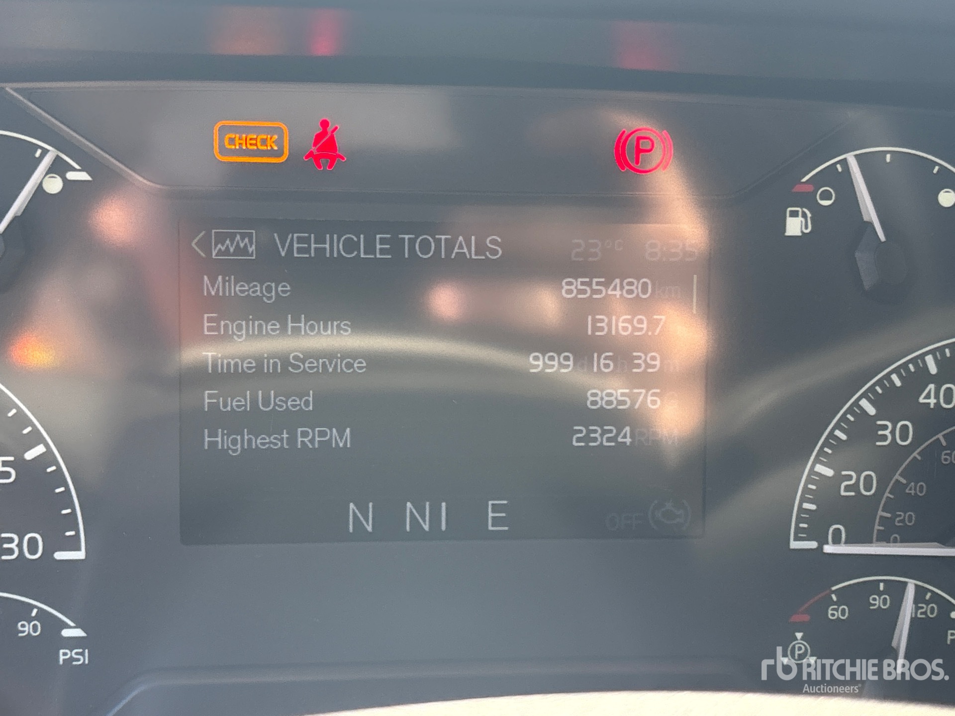 2020 Volvo VNL