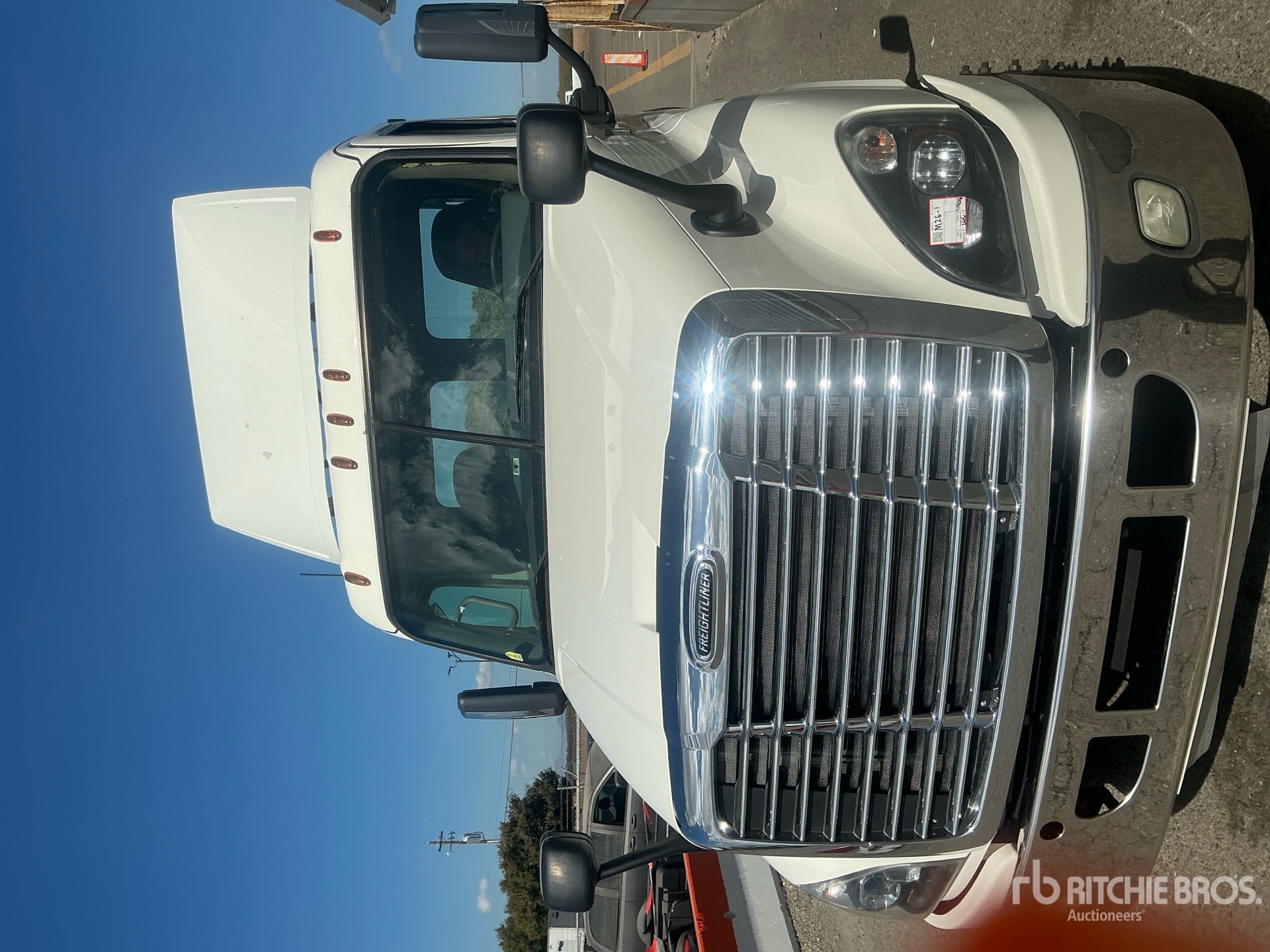 2018 Freightliner CASCADIA 125