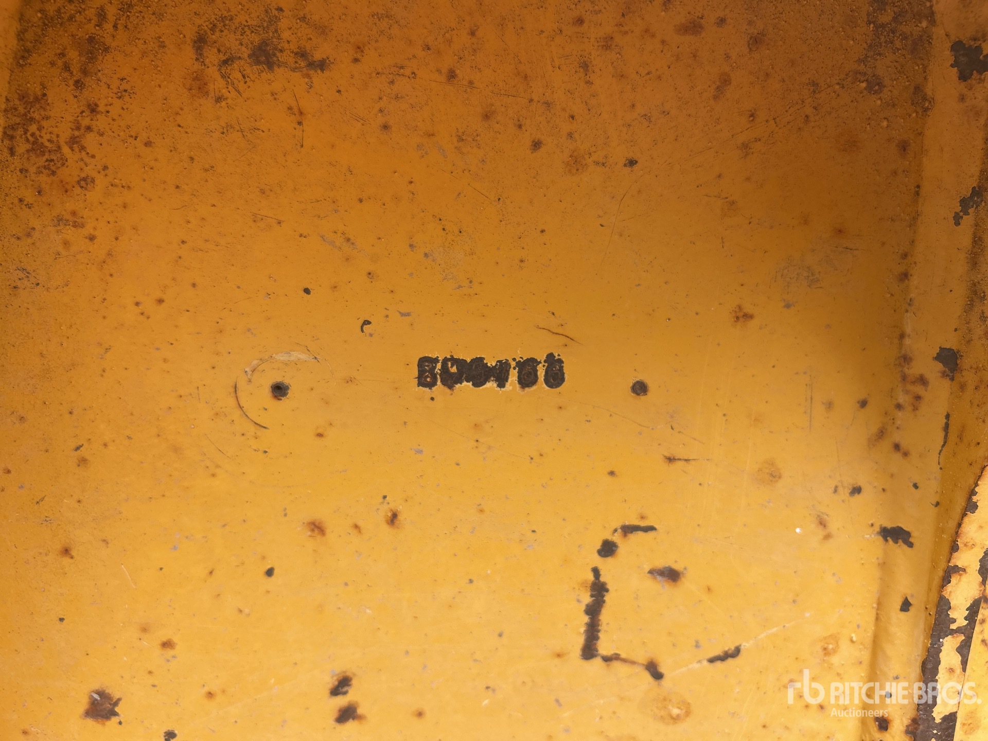2002 John Deere 700H LGP