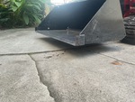 Specialty with Loader Bucket Cutting Edge/Shanks/Teeth