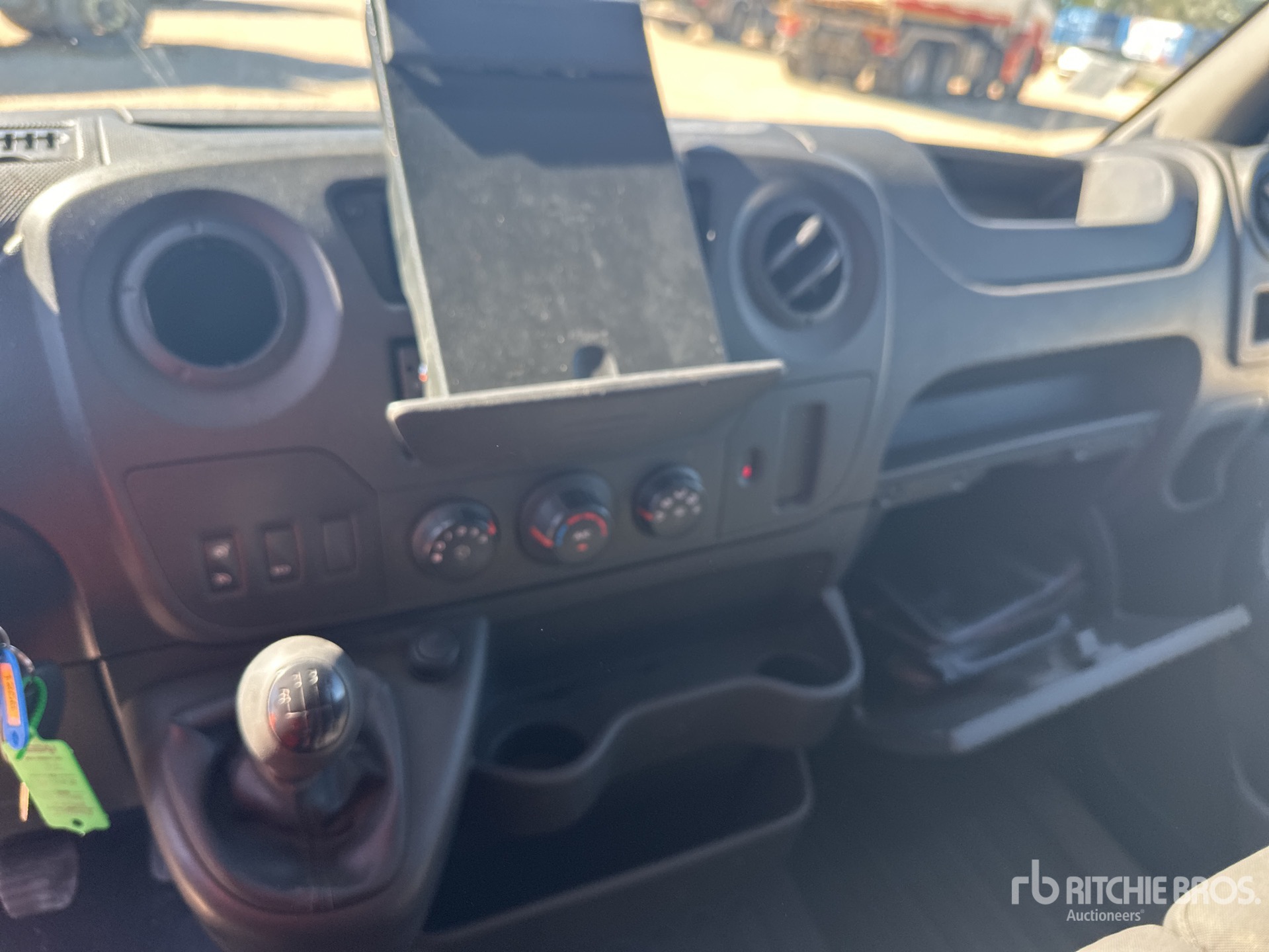 2020 Renault MASTER