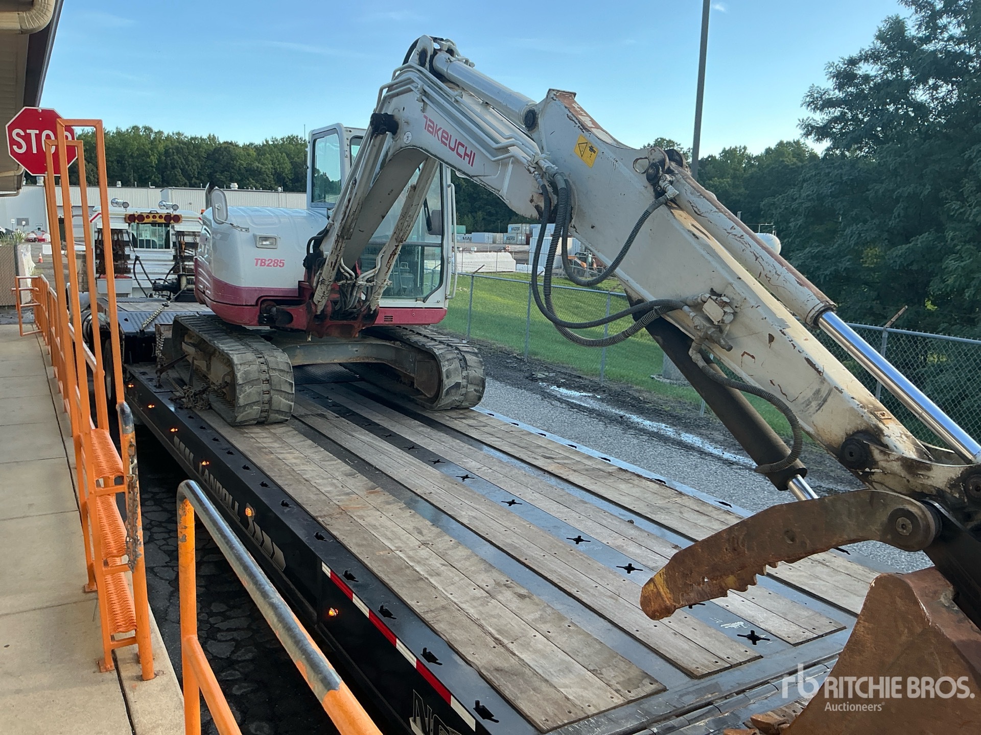 2014 Takeuchi TB285