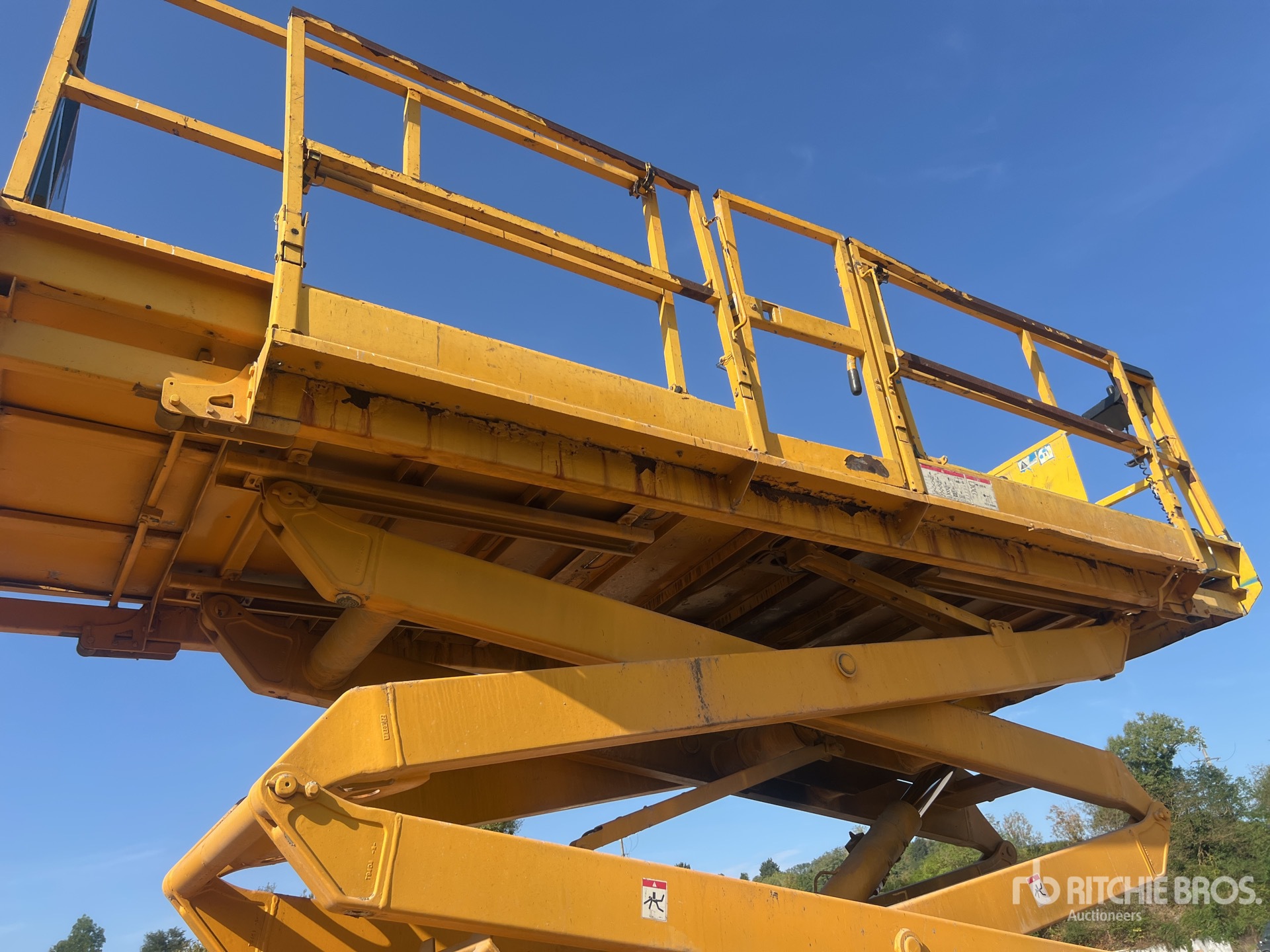 2006 Genie GS3384