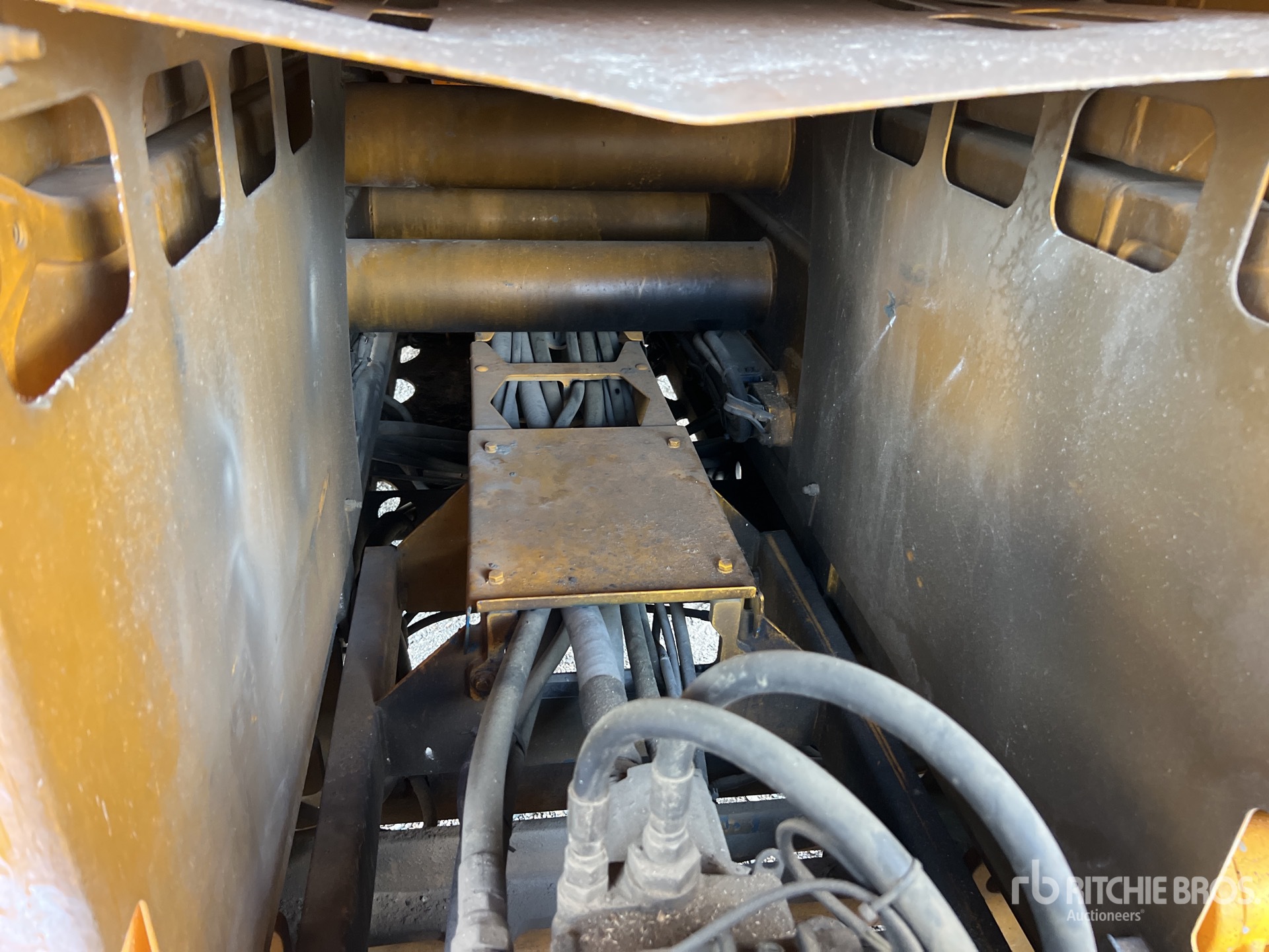 2006 Genie GS3384