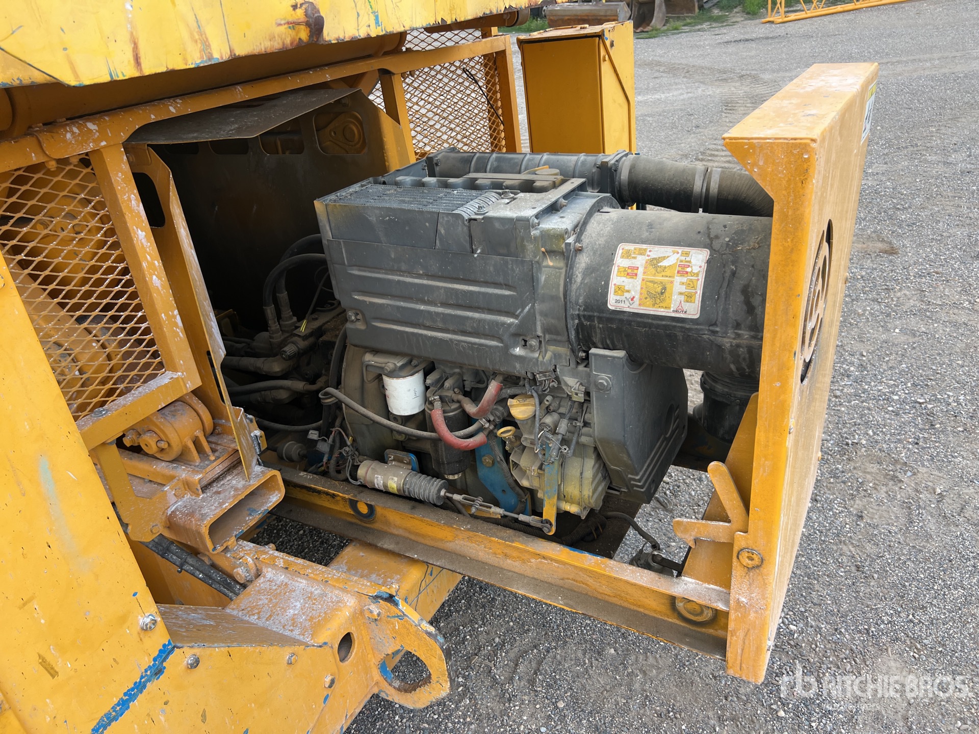 2006 Genie GS3384