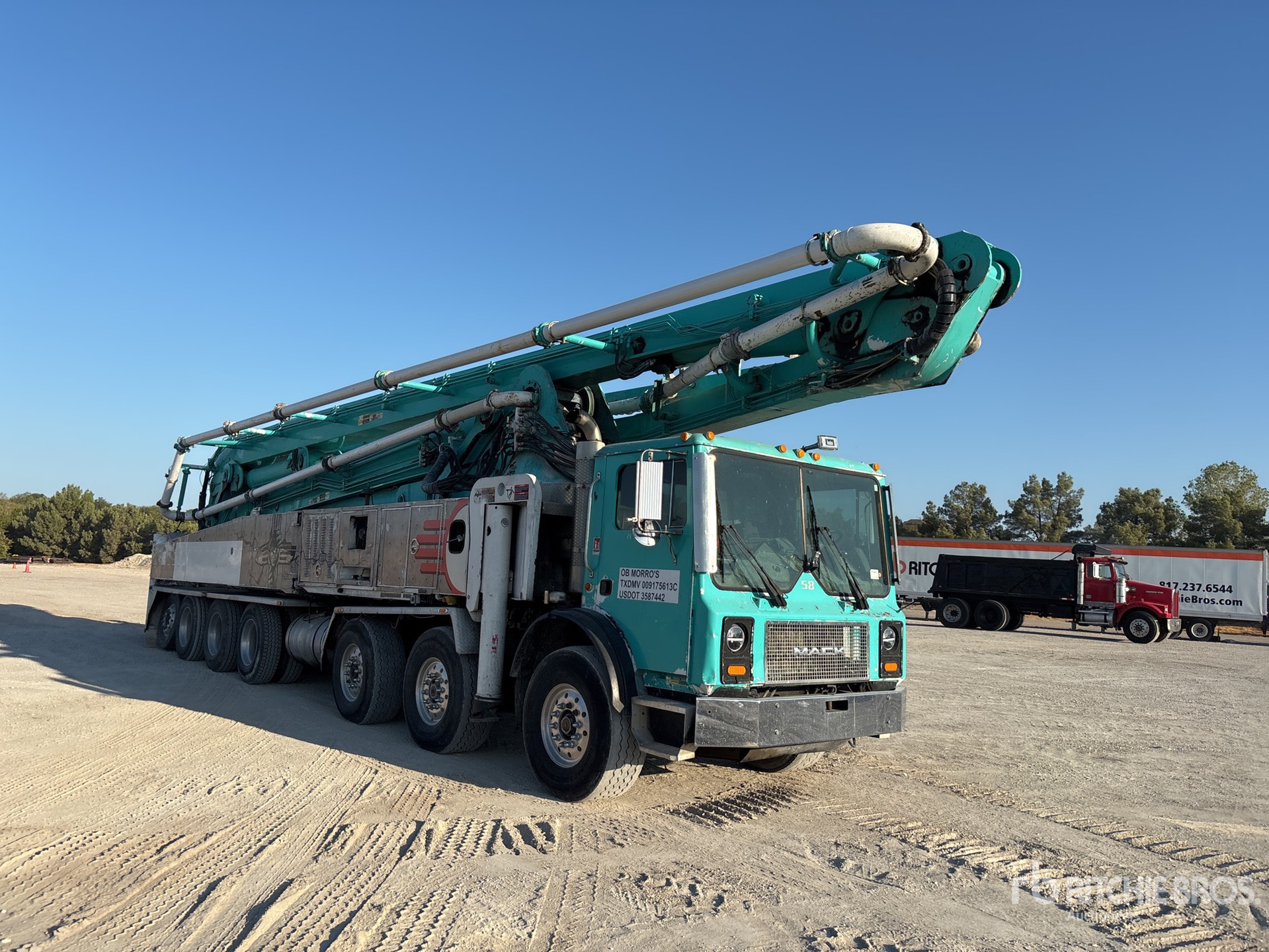 Photo of 2007 Mack TERRAPRO