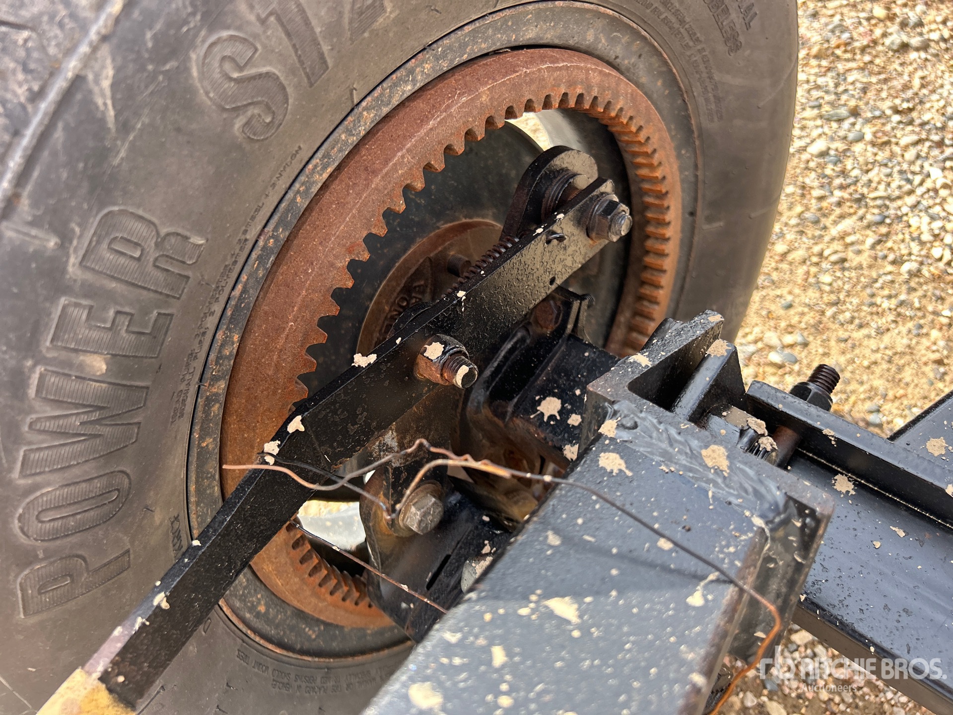 2009 Wheatheart BH1041