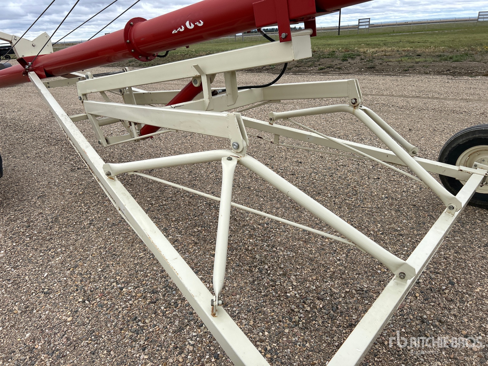 Farm King 10 in x 60 ft Swing