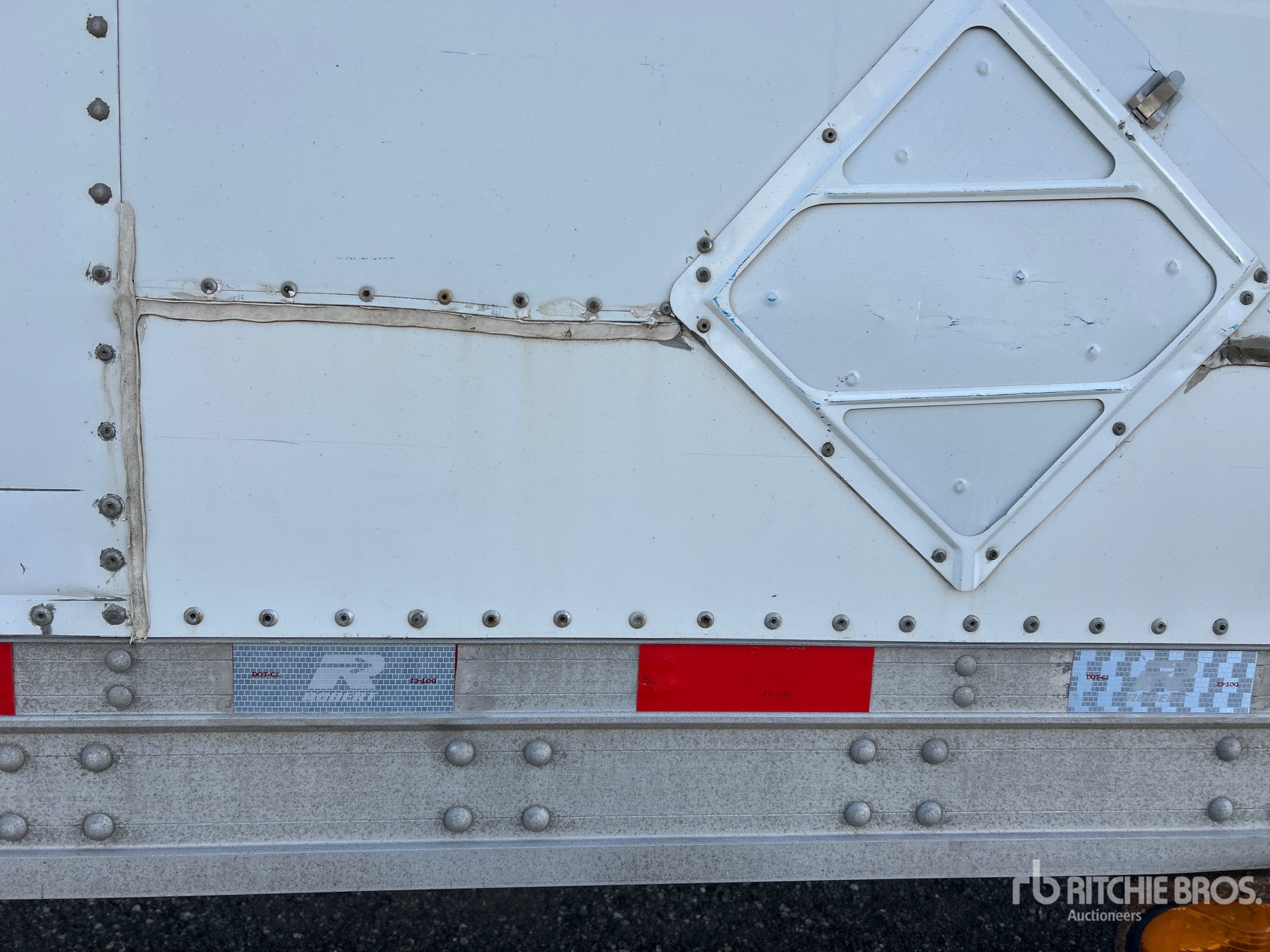 2005 Great Dane 53 FT X 102 IN T/A