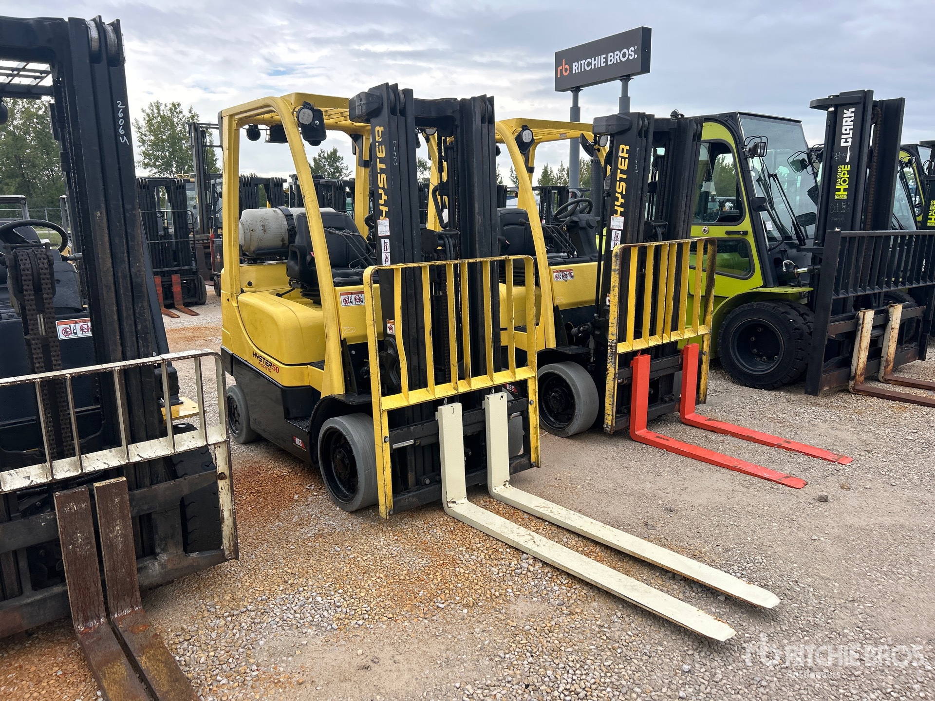 2022 Hyster S50FT