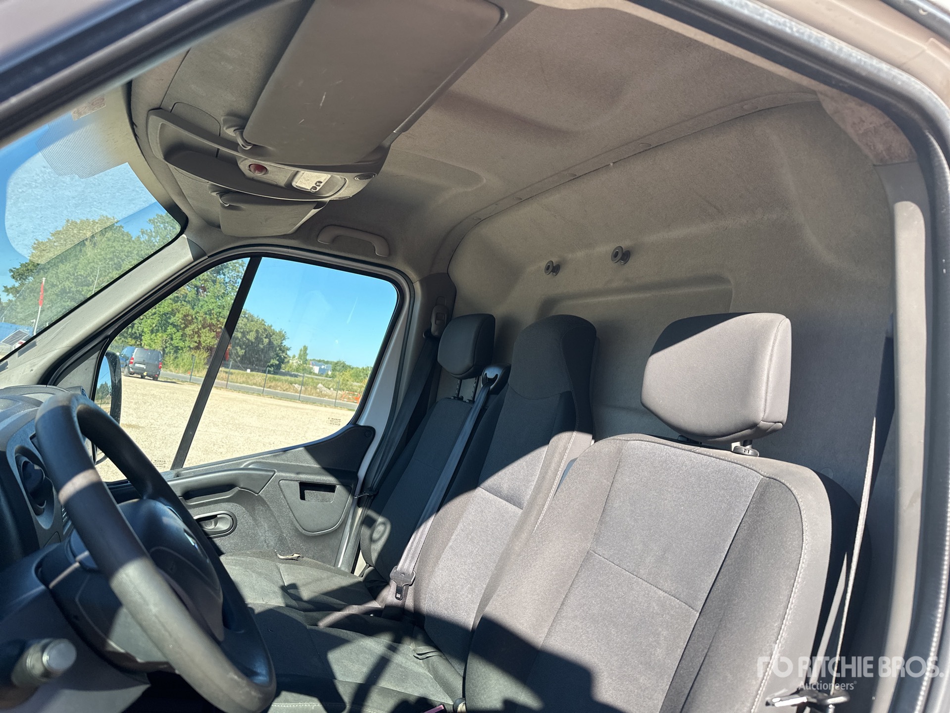 2020 Renault MASTER