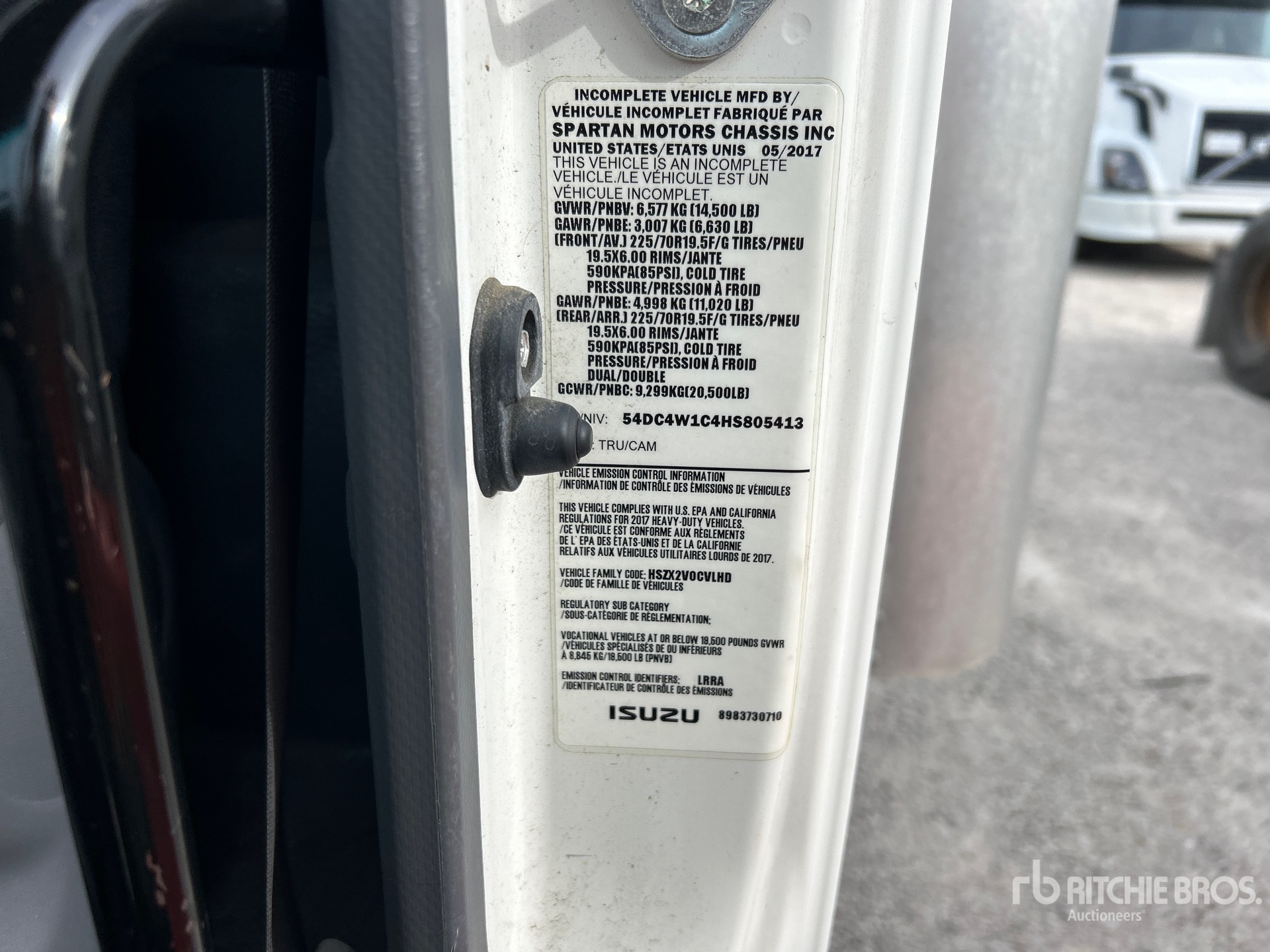 2017 Isuzu NPR HD
