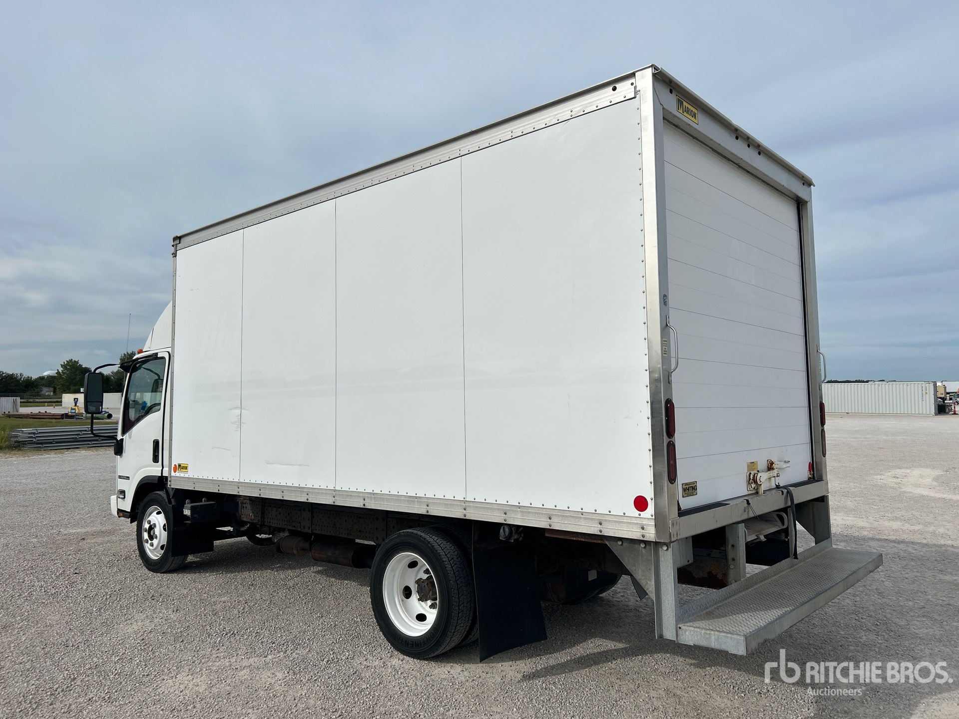 2017 Isuzu NPR HD