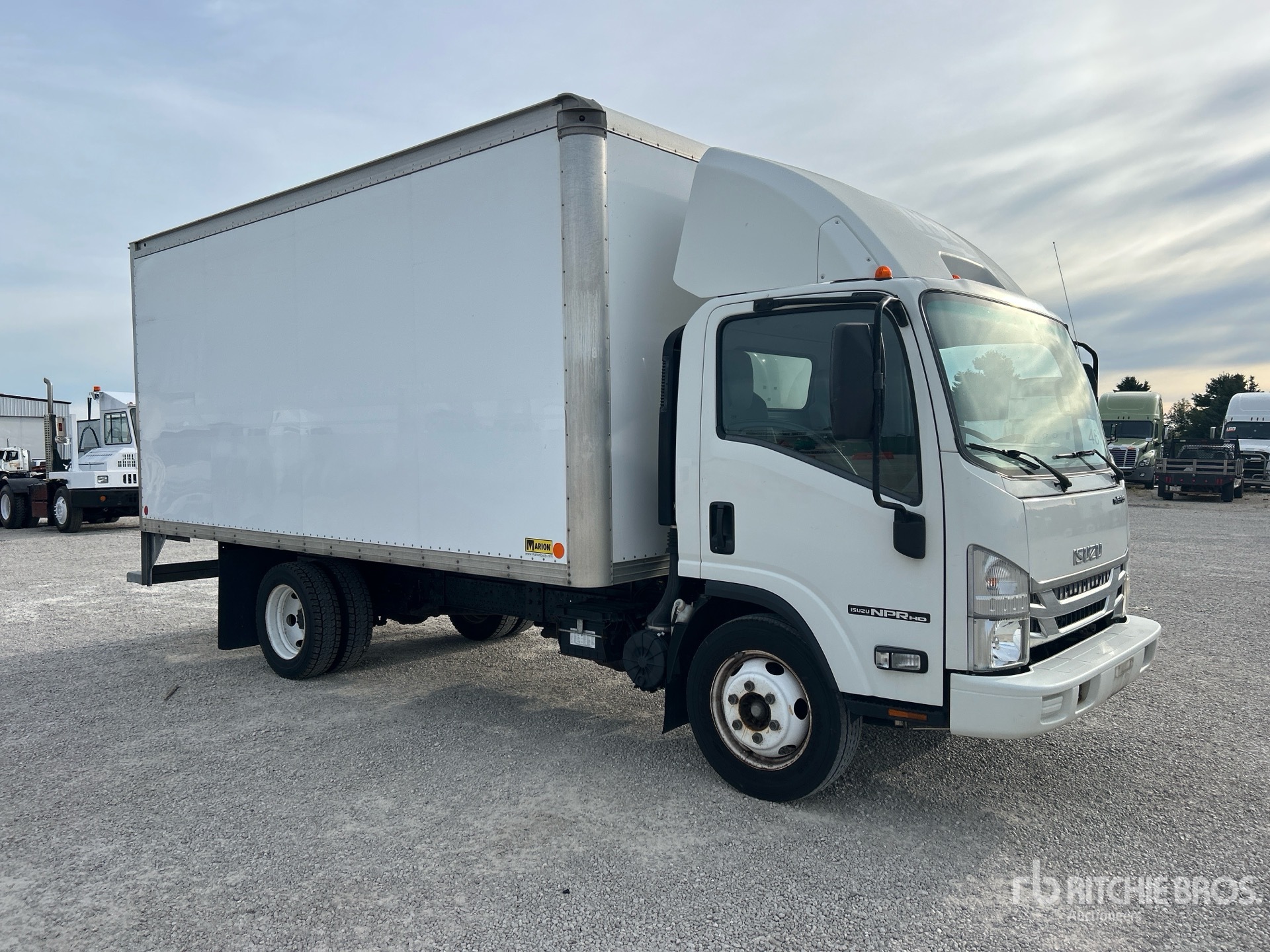 2017 Isuzu NPR HD