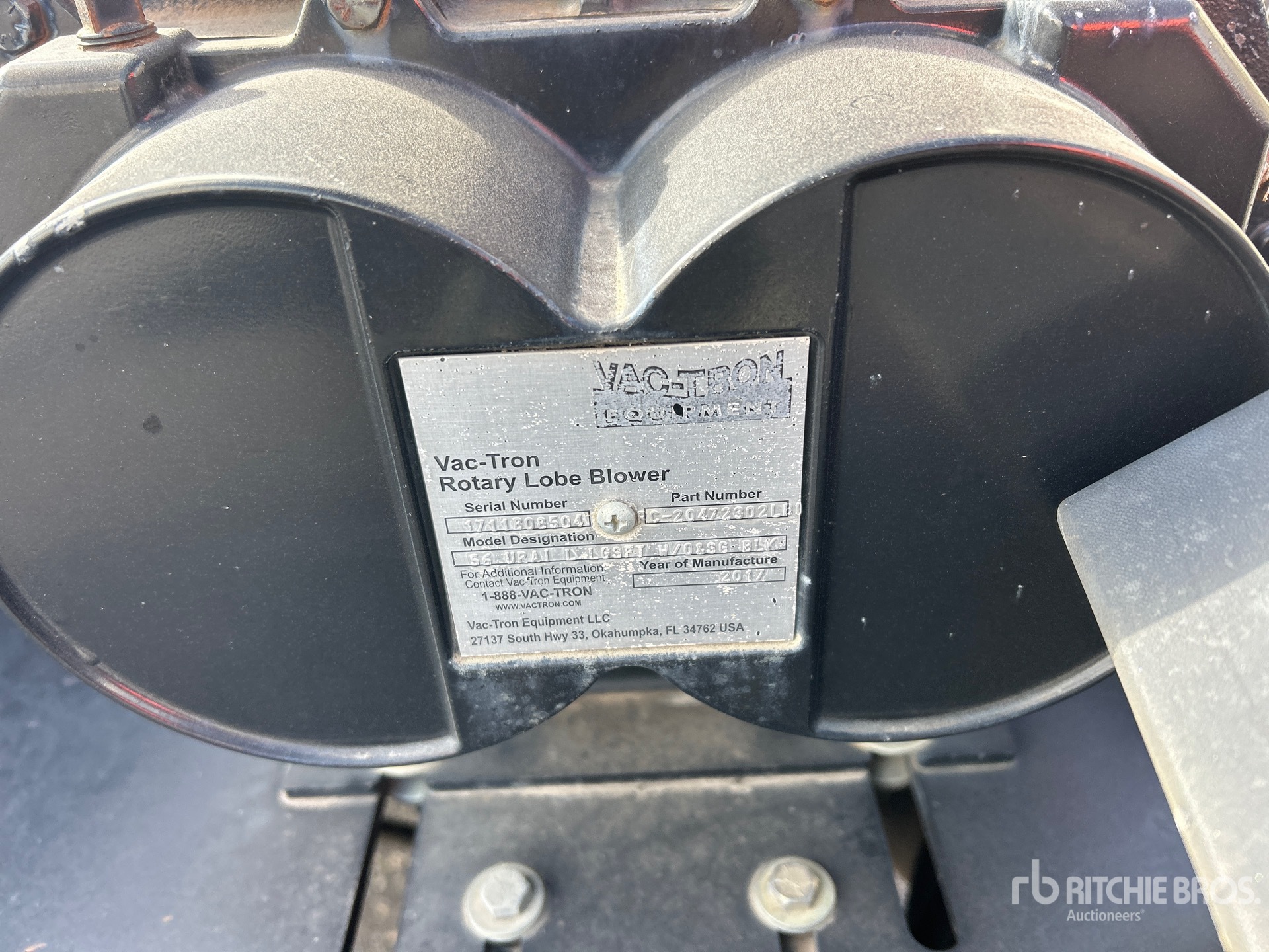 Vermeer VAC-TRON CV573G