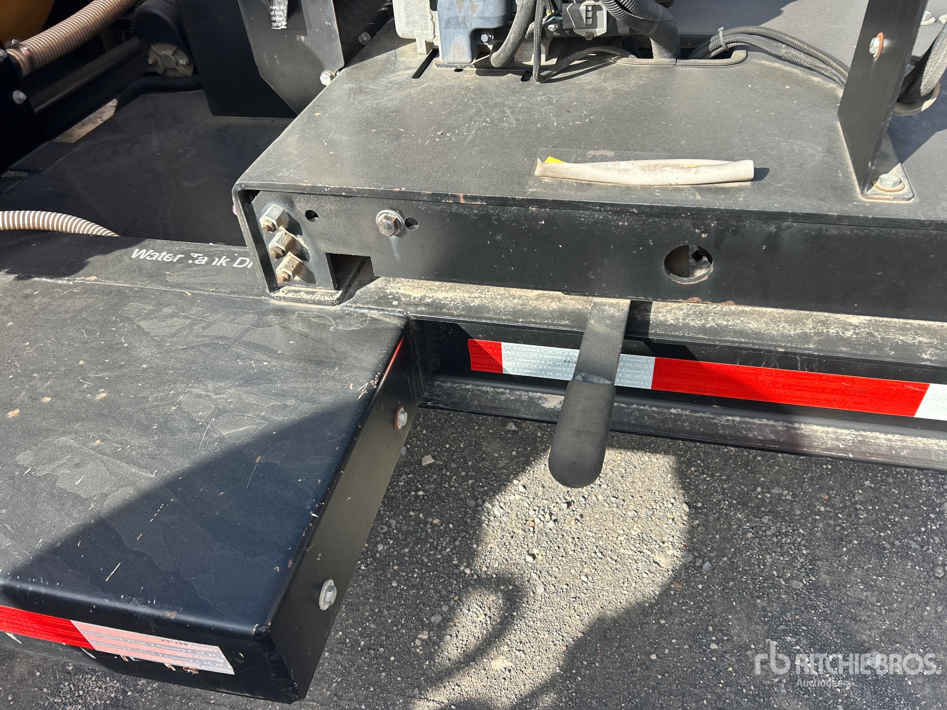 Vermeer VAC-TRON CV573G