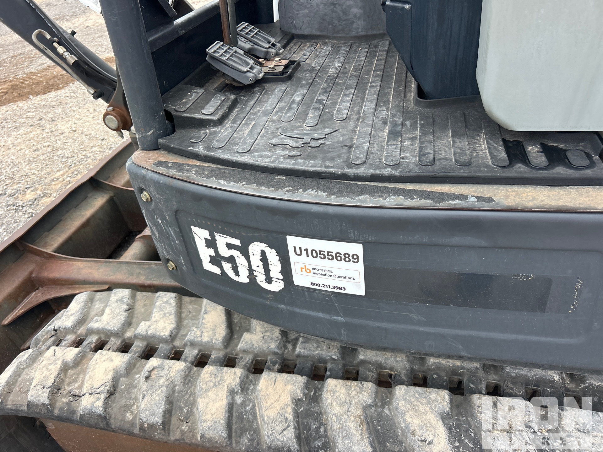 2017 Bobcat E50