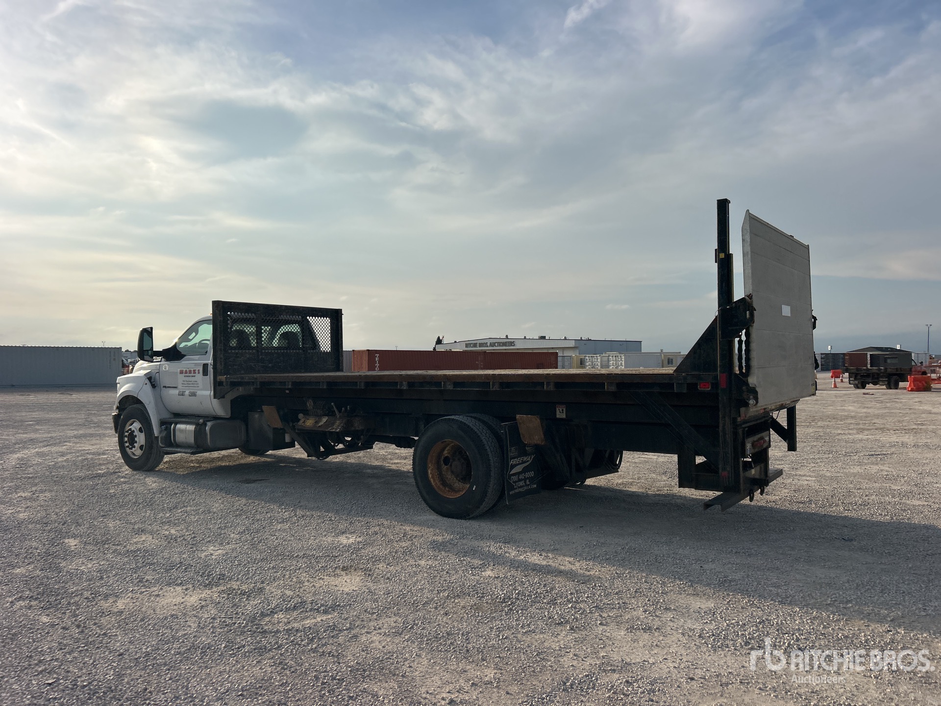 2017 Ford F-750