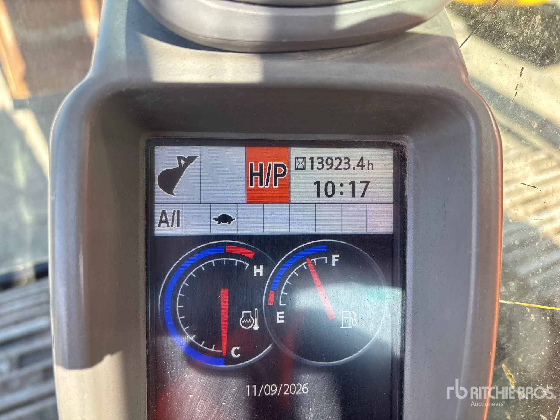 2012 Hitachi ZX210LC-5N