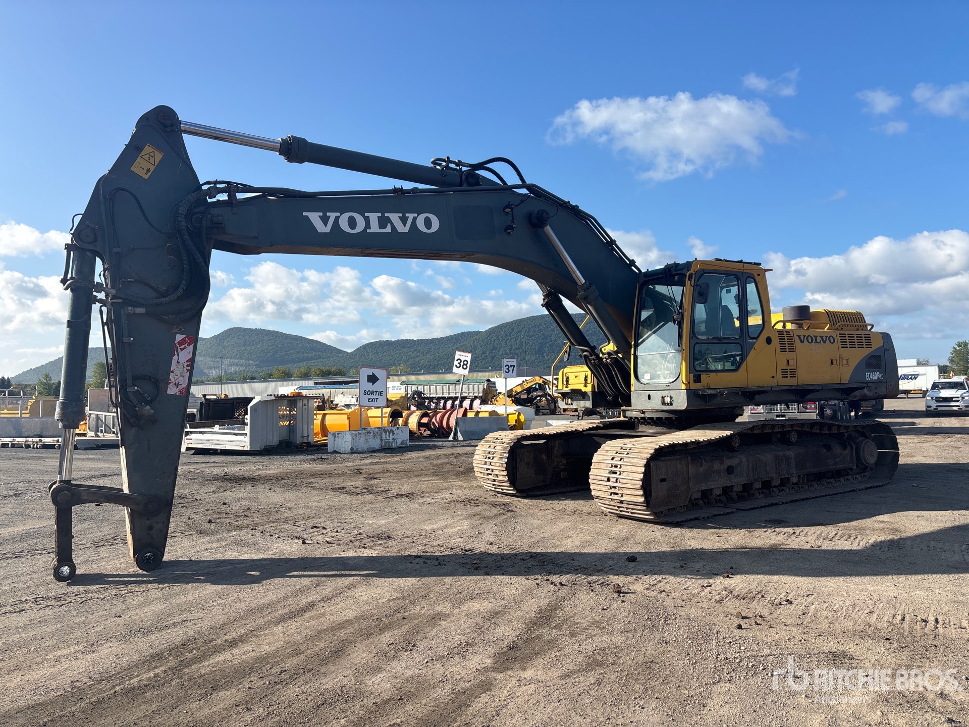 2005 Volvo EC460B LC