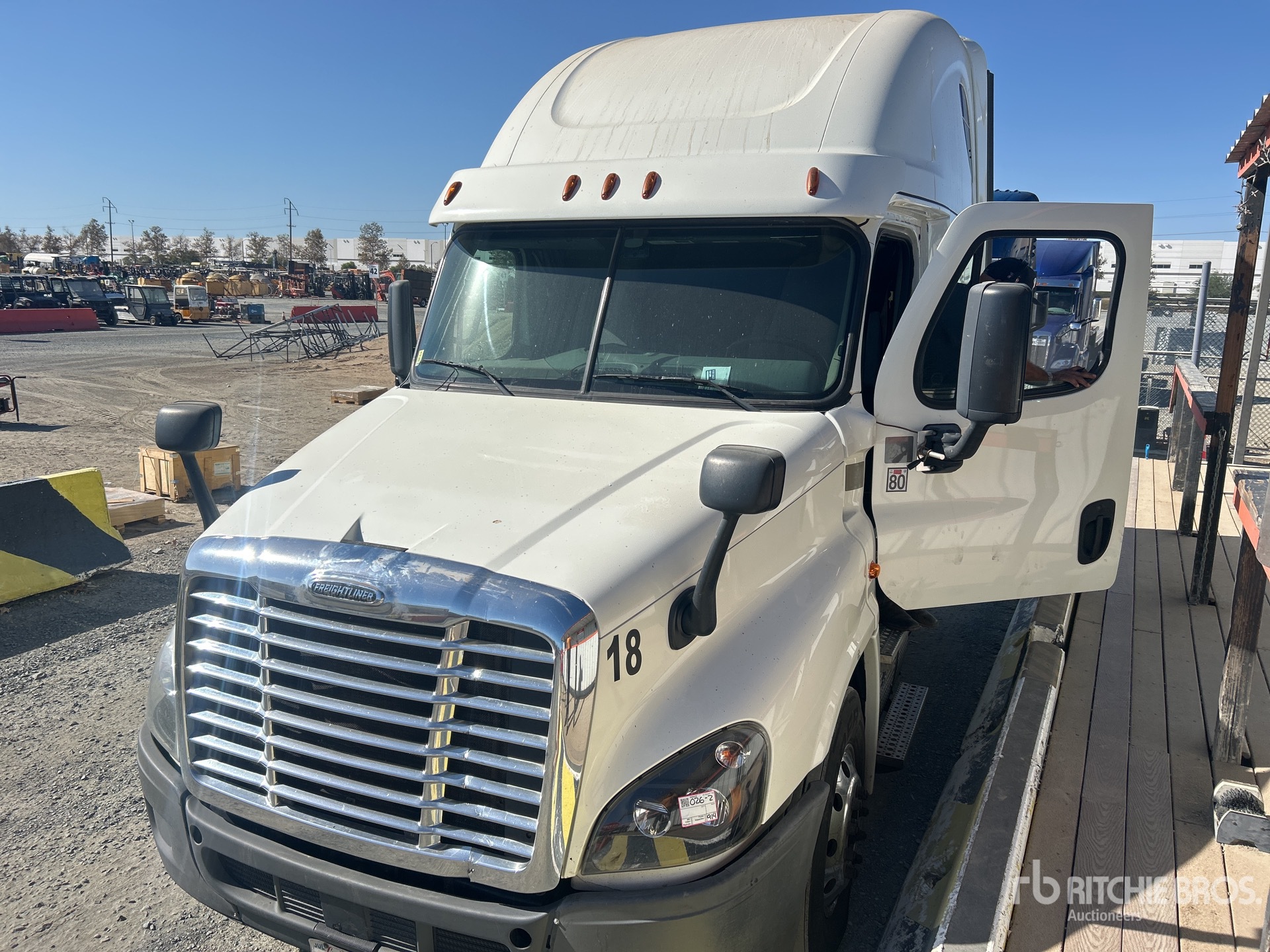 2018 Freightliner CASCADIA 125