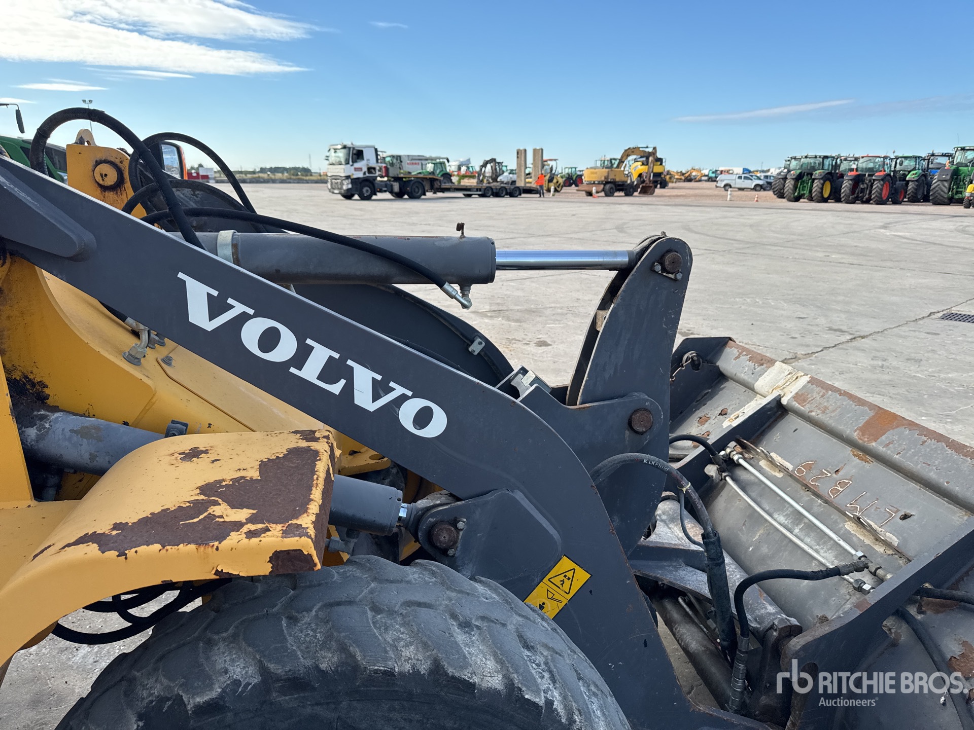 2014 Volvo L30G