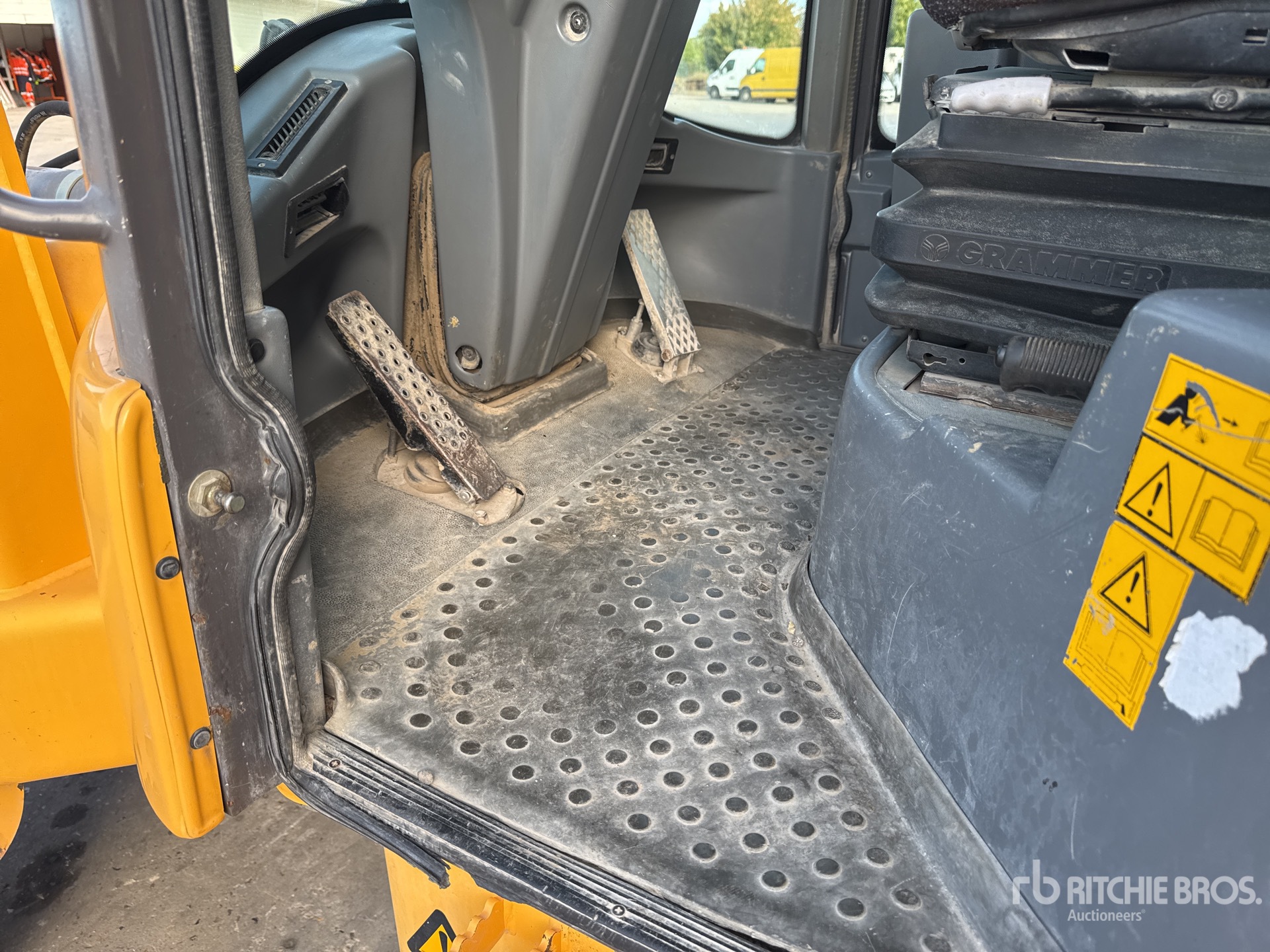 2014 Volvo L30G