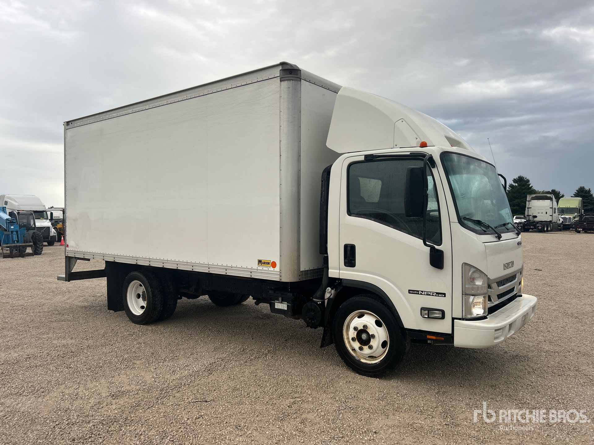 2019 Isuzu NPR HD
