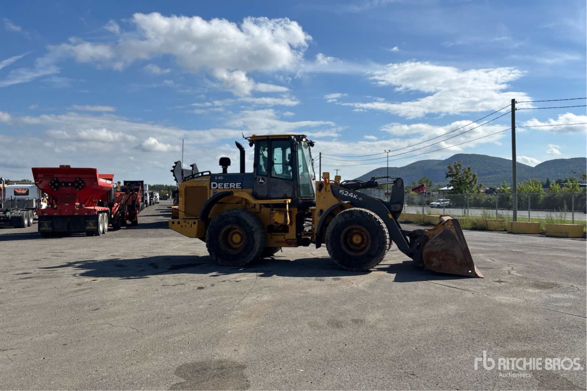 2018 John Deere 624K