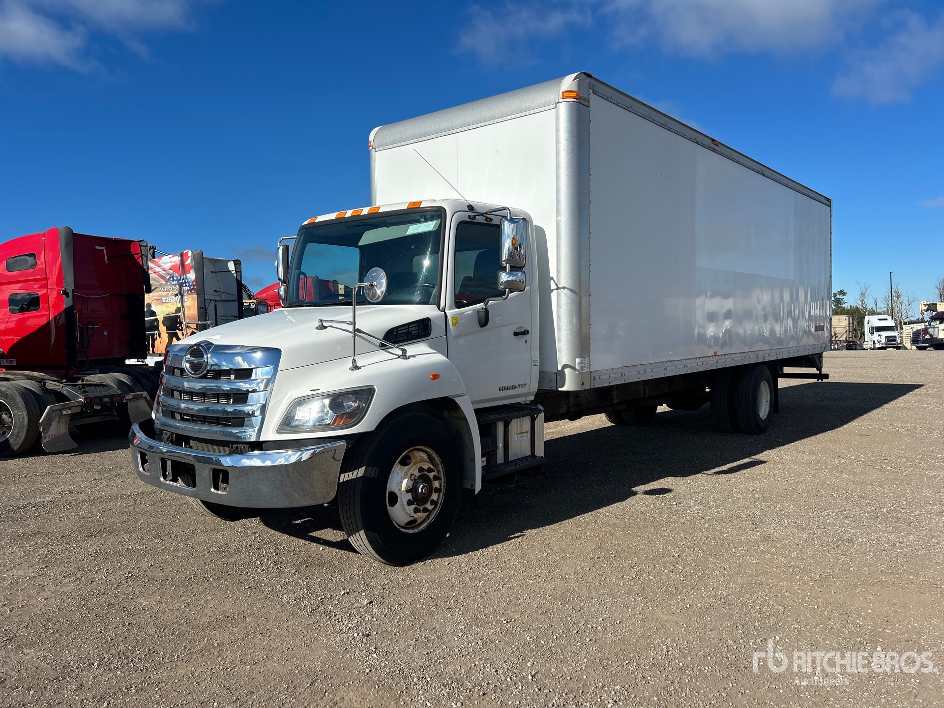 Photo of 2017 Hino 268