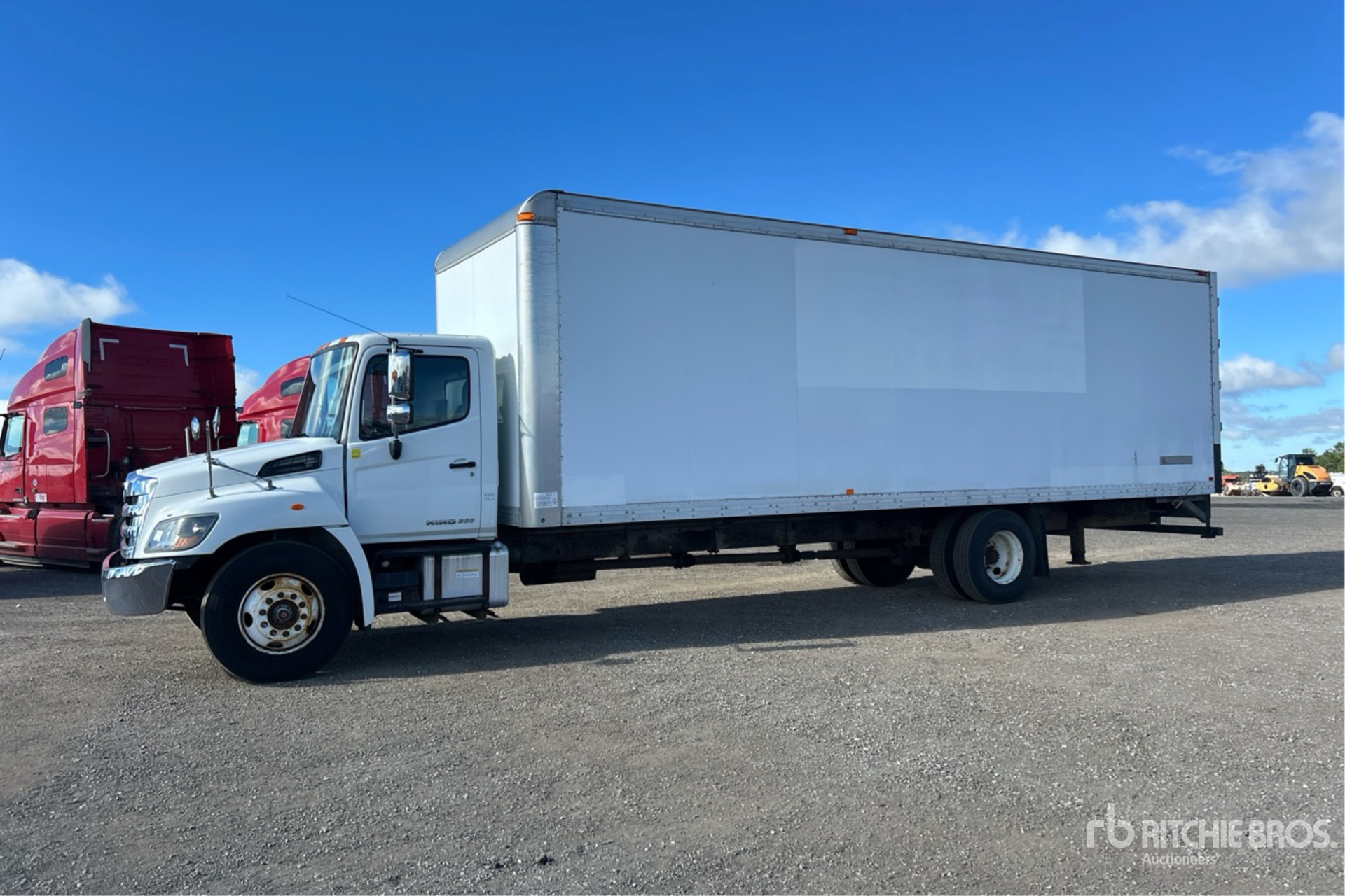 2017 Hino 268