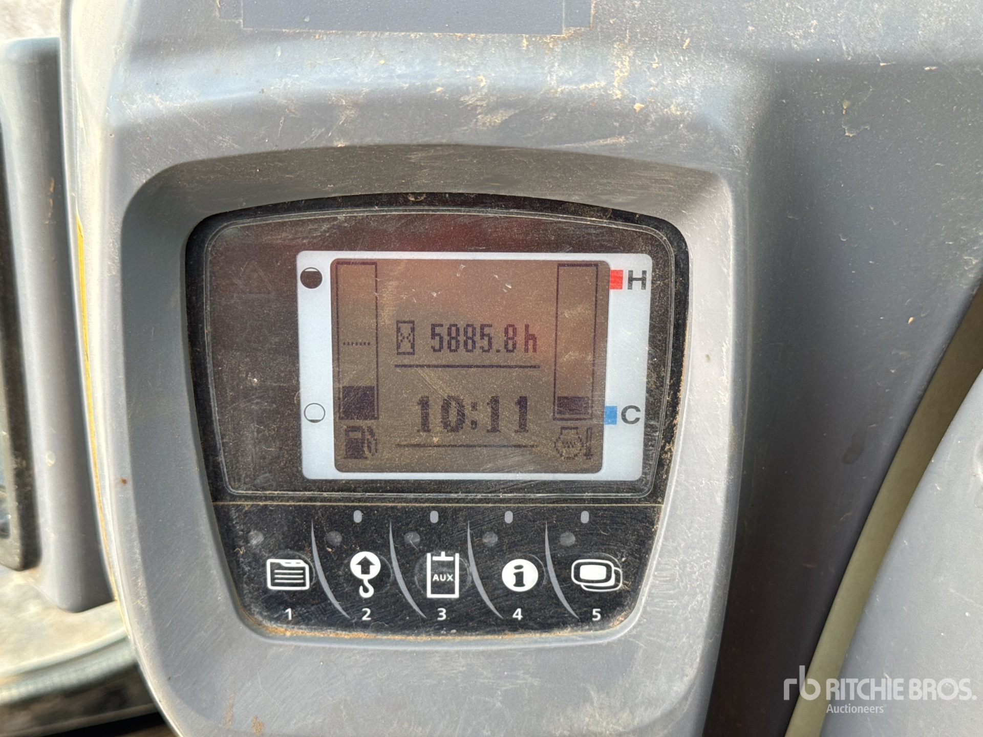 2017 Kubota KX080-4