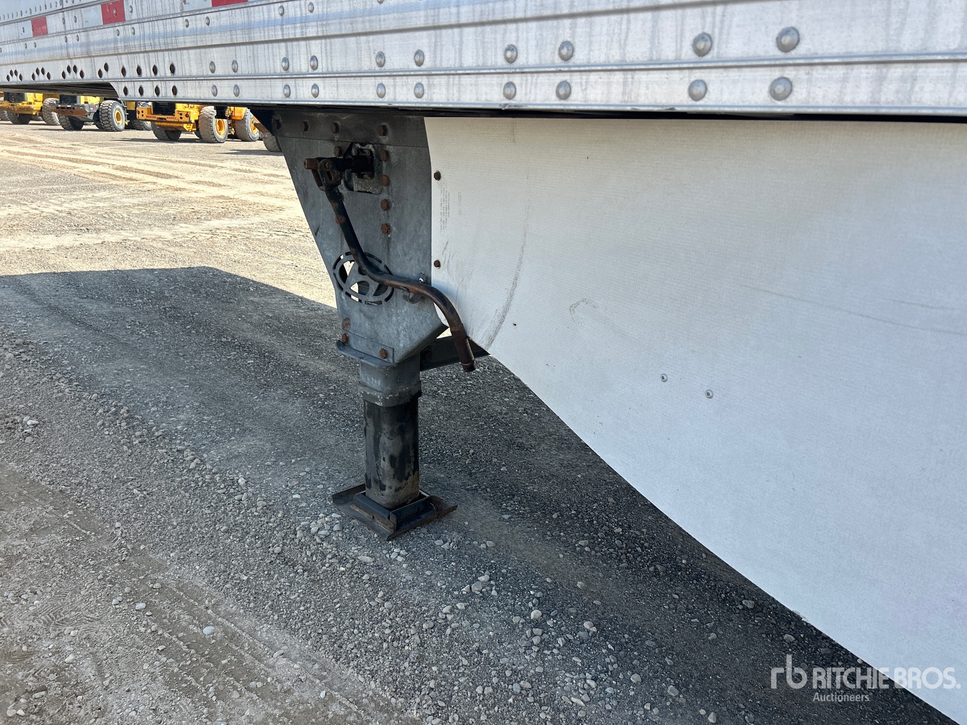 2012 Hyundai 53 ft x 102 in T/A