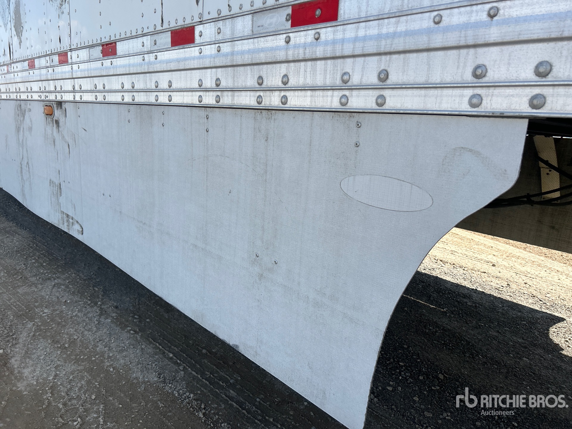 2012 Hyundai 53 ft x 102 in T/A