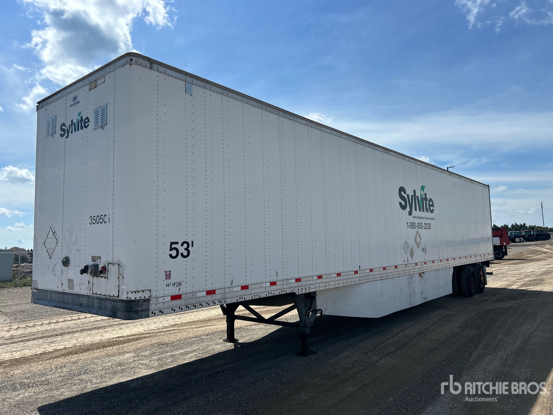 2012 Hyundai 53 ft x 102 in T/A