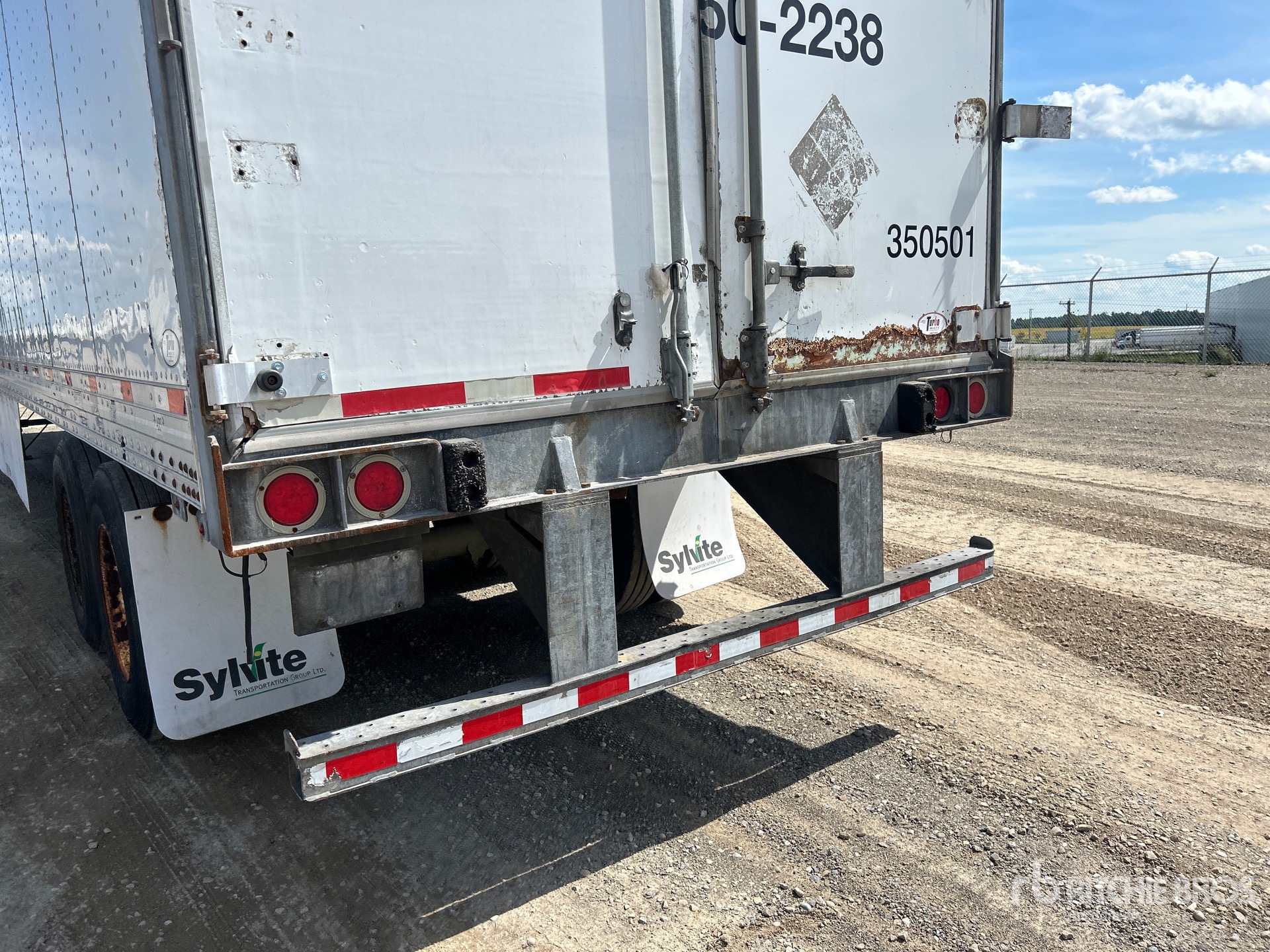 2012 Hyundai 53 ft x 102 in T/A