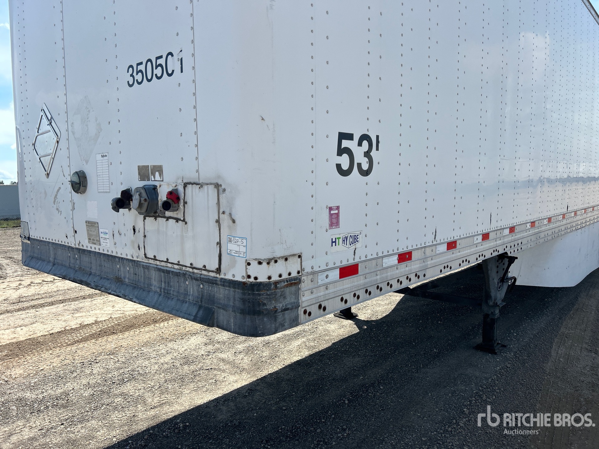 2012 Hyundai 53 ft x 102 in T/A