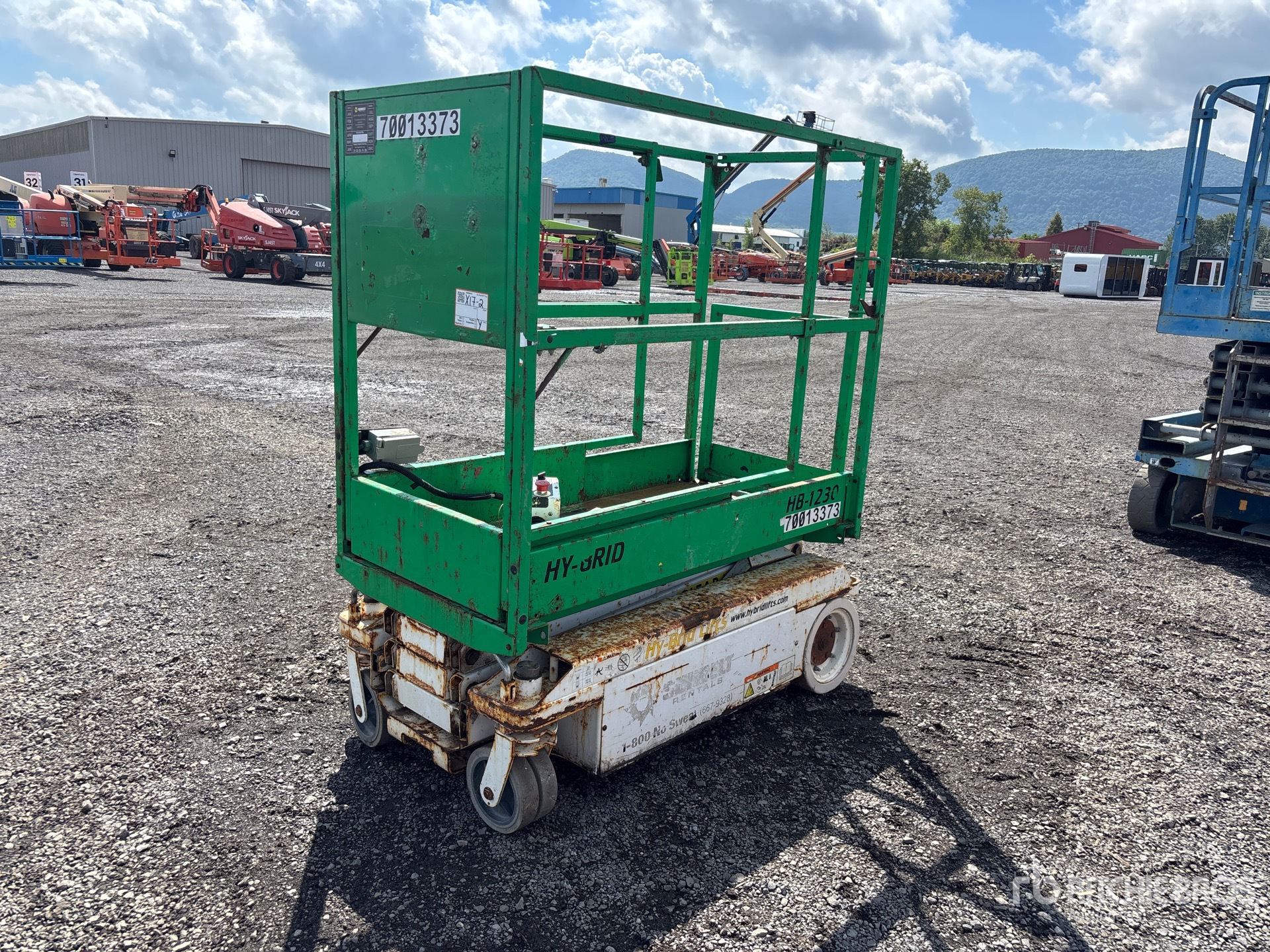 Photo of 2016 Hy-Brid HB-1230
