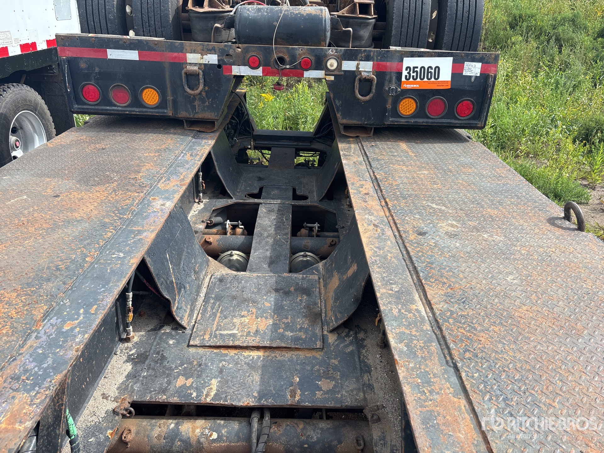 1995 Load Star Trailer Tri/A Removable Gooseneck