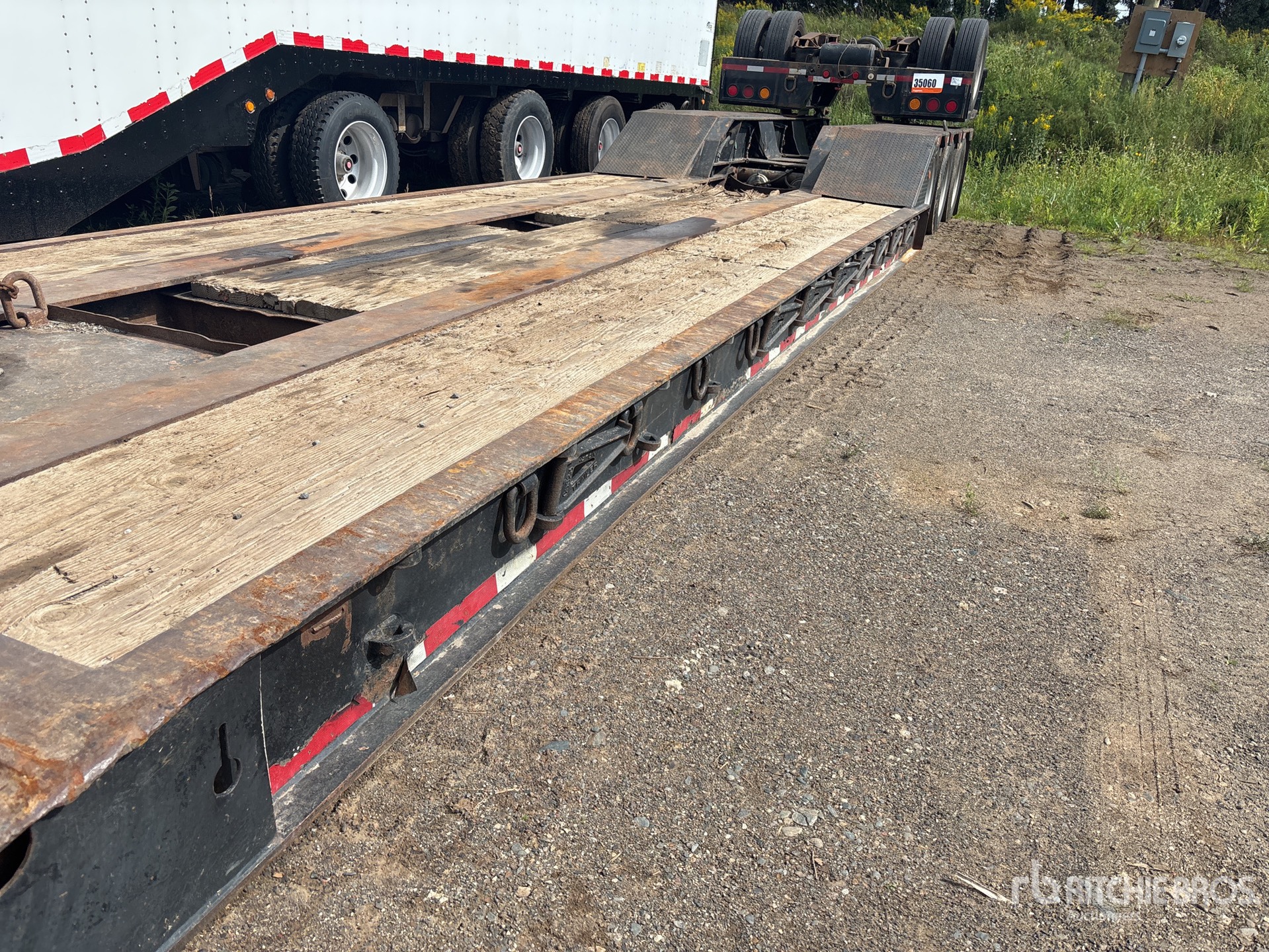 1995 Load Star Trailer Tri/A Removable Gooseneck