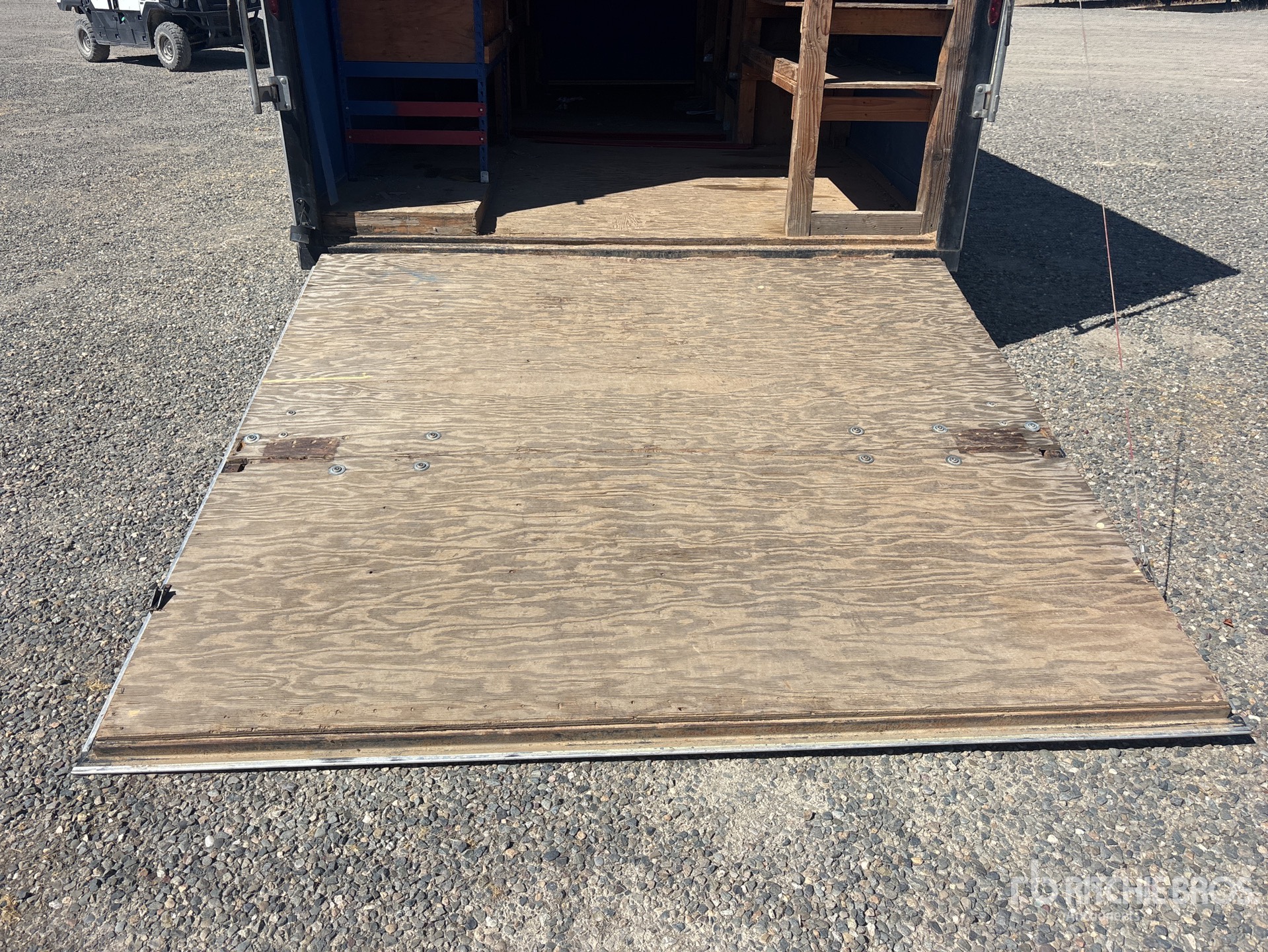 2016 Interstate ILRD10216TA2